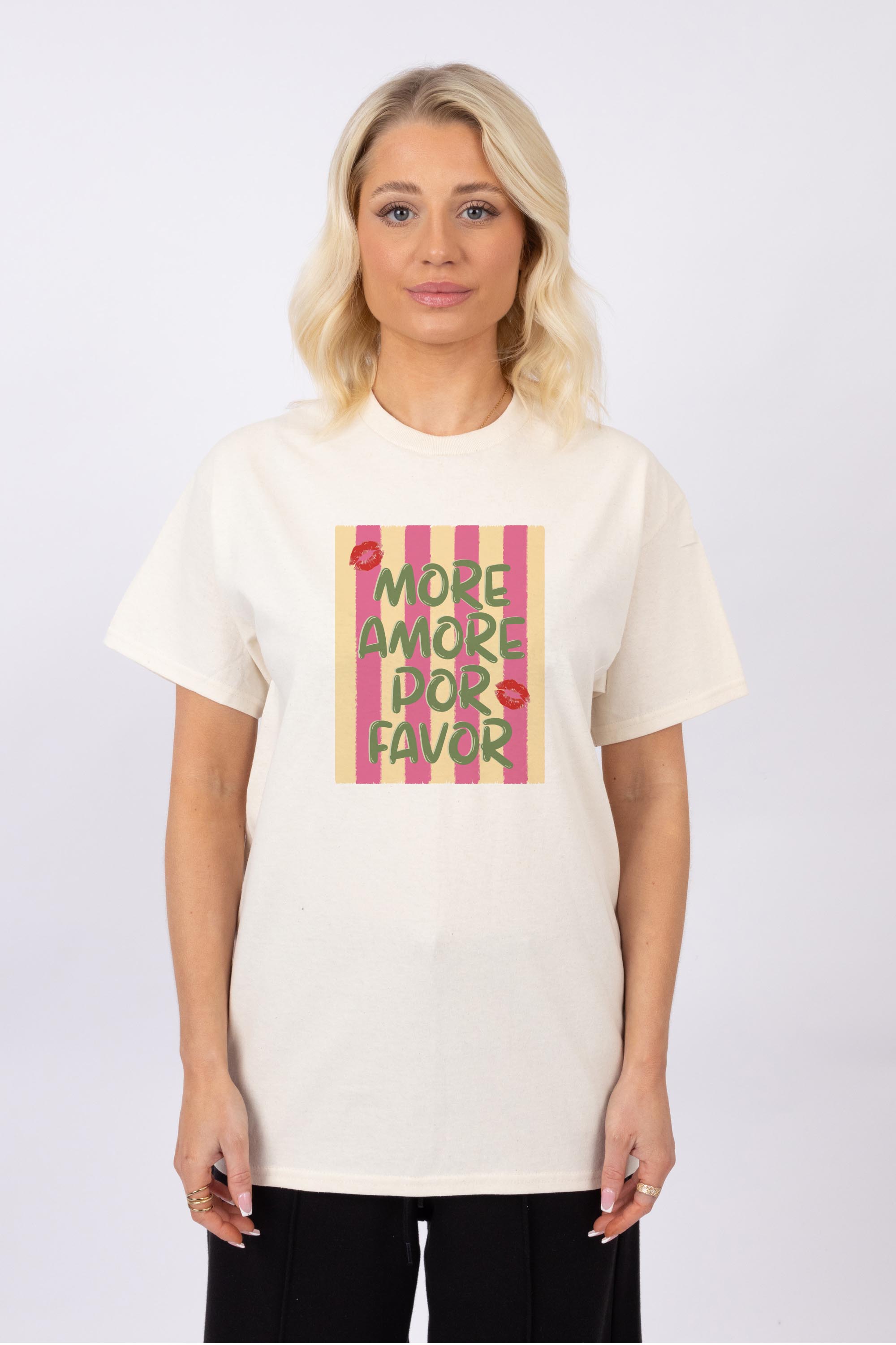 More Amour Por Favor Retro Printed T-Shirt