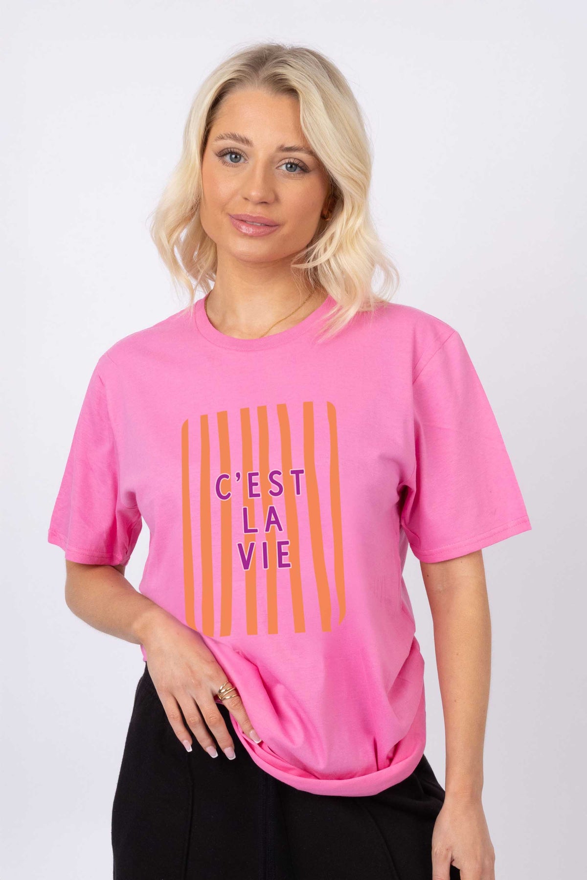 Retro Style C’est La Vie Printed T-Shirt