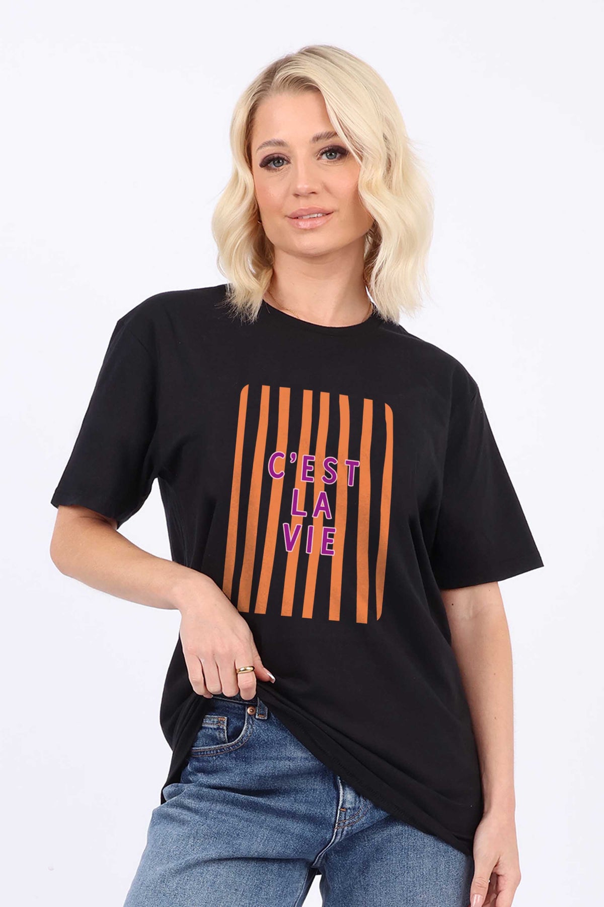Retro Style C’est La Vie Printed T-Shirt