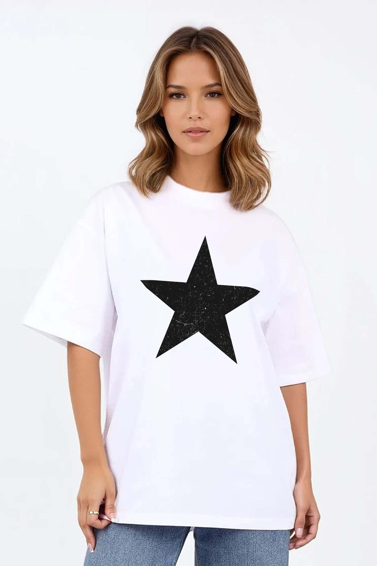 220GSM Oversized T-shirt in Distressed Star Print