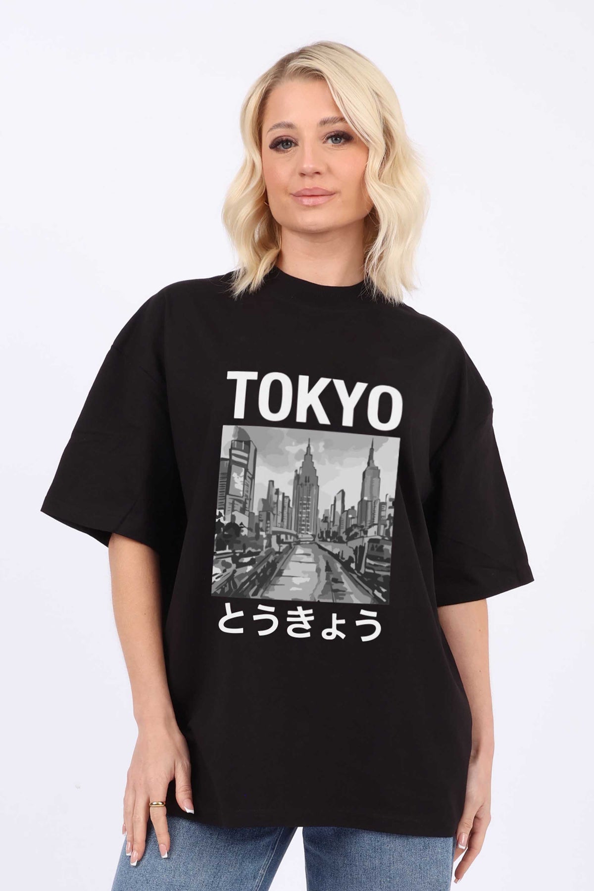 220GSM Oversized T-Shirt in Tokyo Print