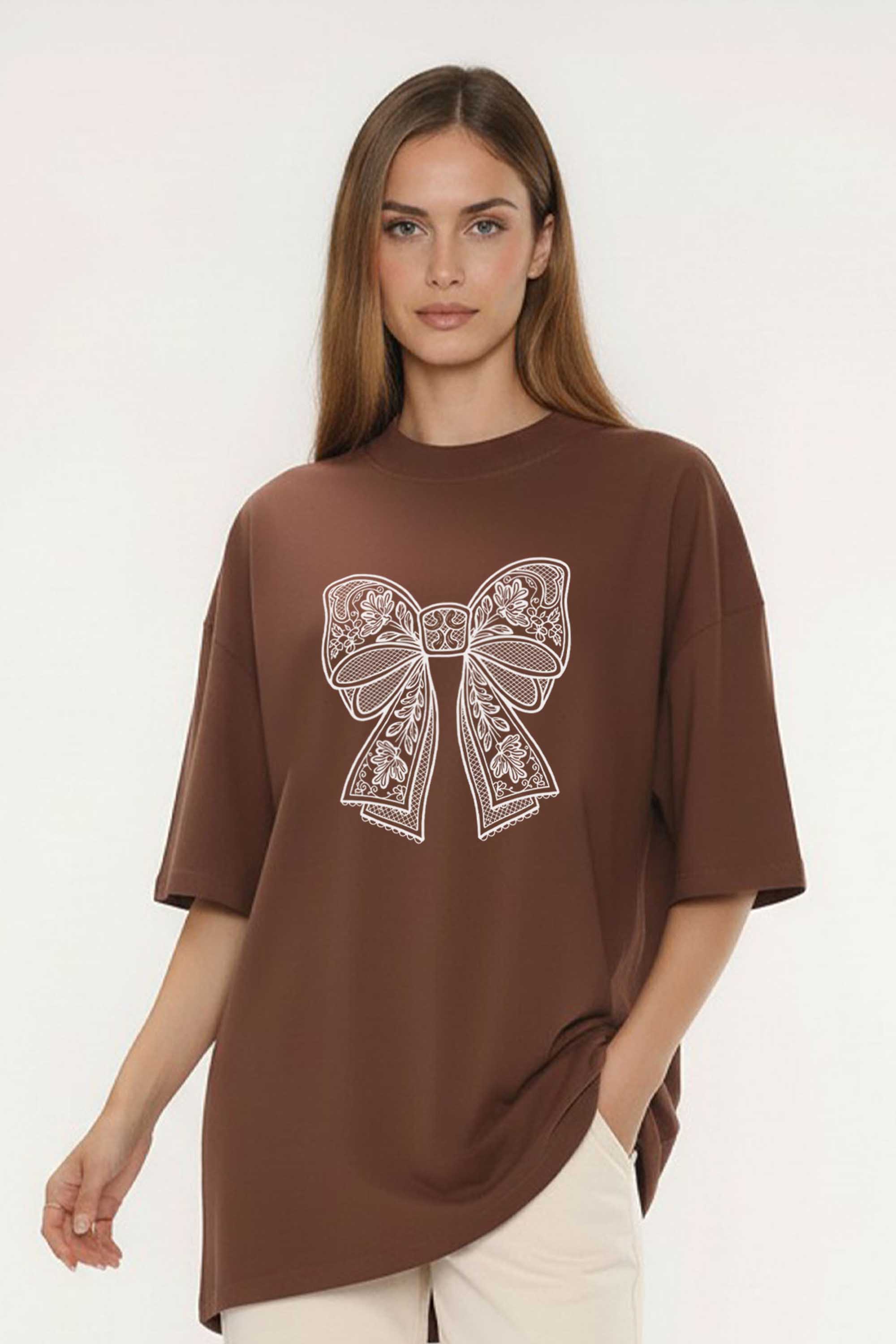 220GSM Oversized T-Shirt in Lace Bow Print