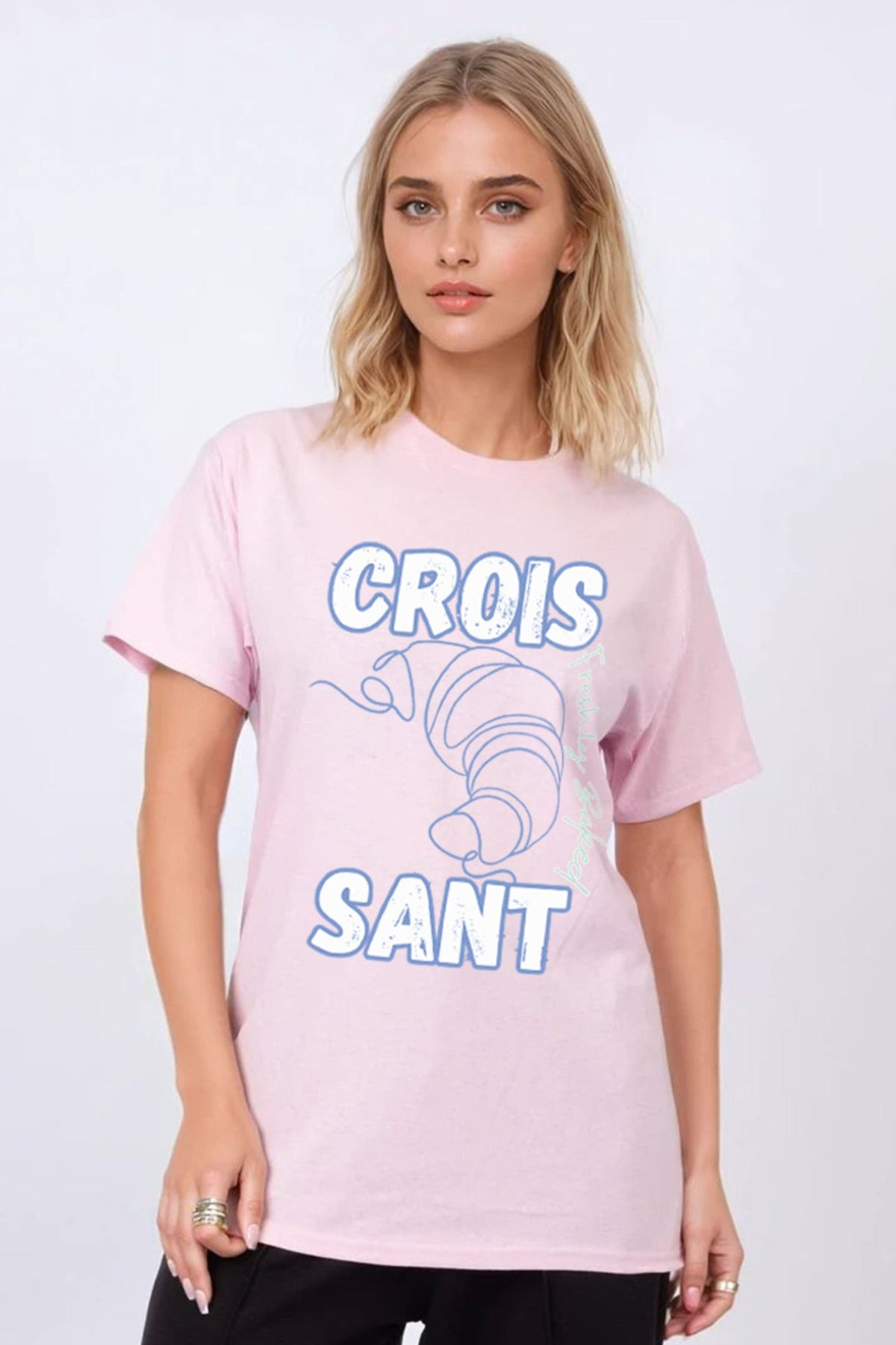 Regular Fit T-Shirt in Croissant Print