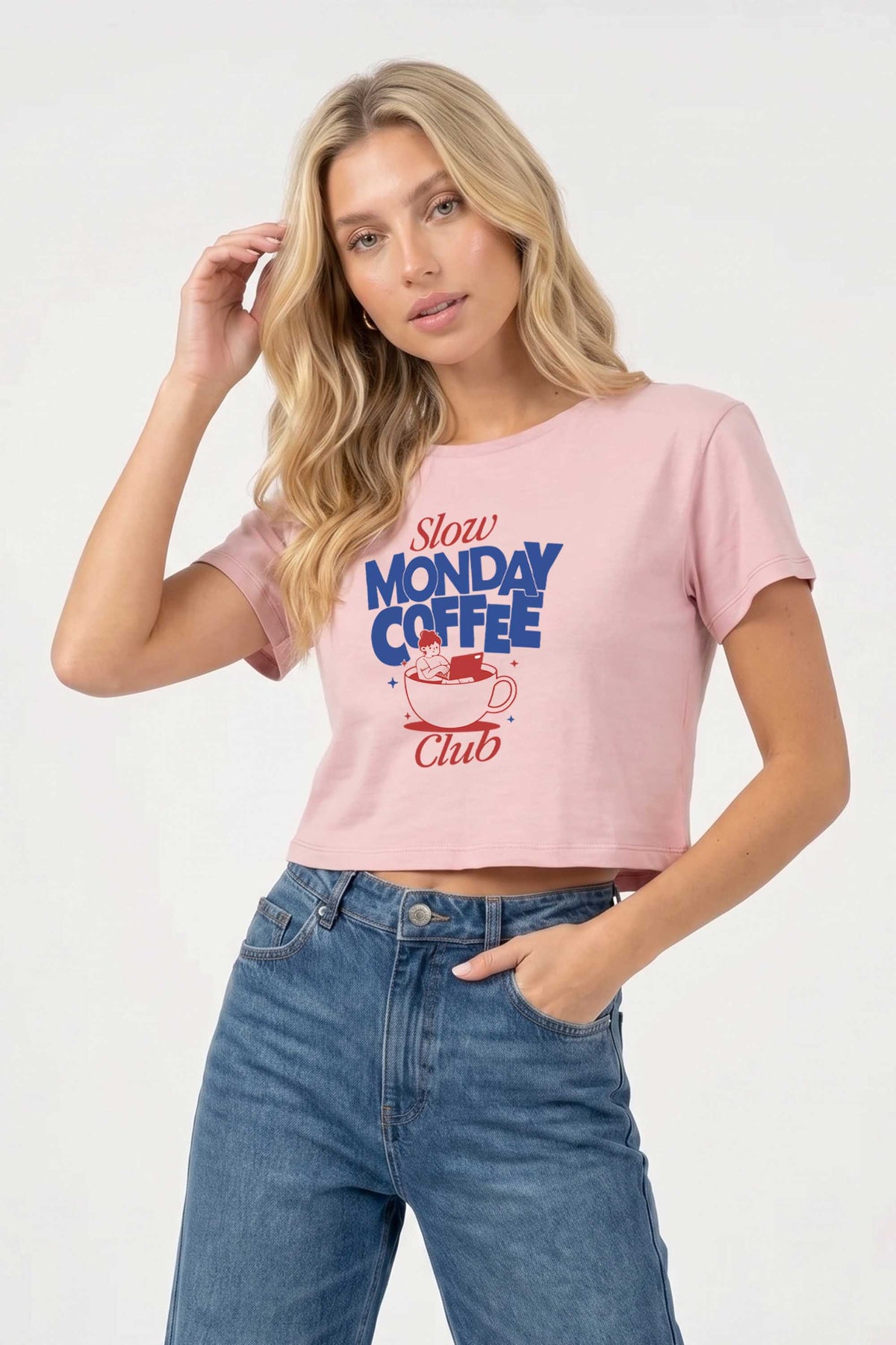Cropped T-shirt in Slow Monday Coffee Club Print