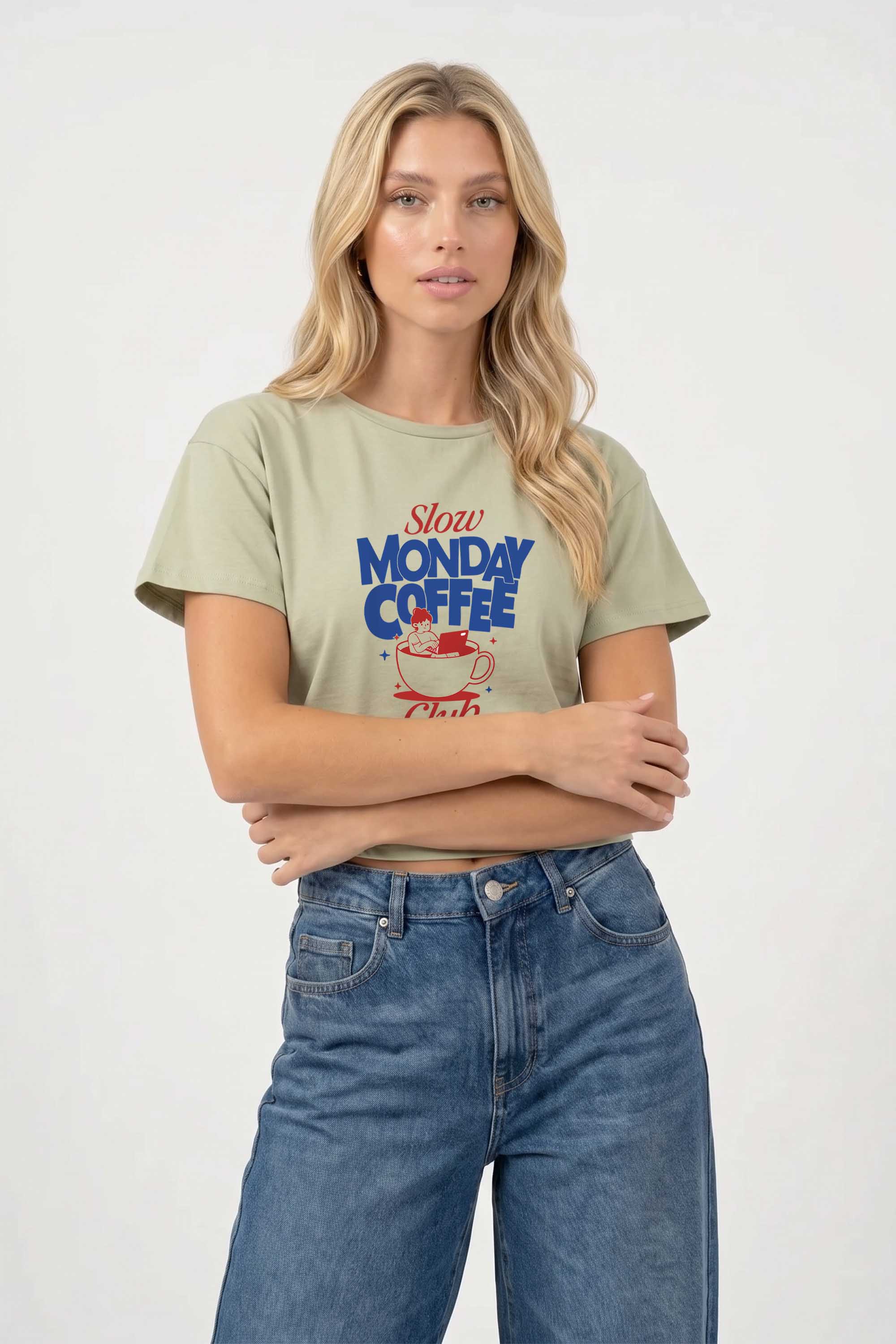 Cropped T-shirt in Slow Monday Coffee Club Print