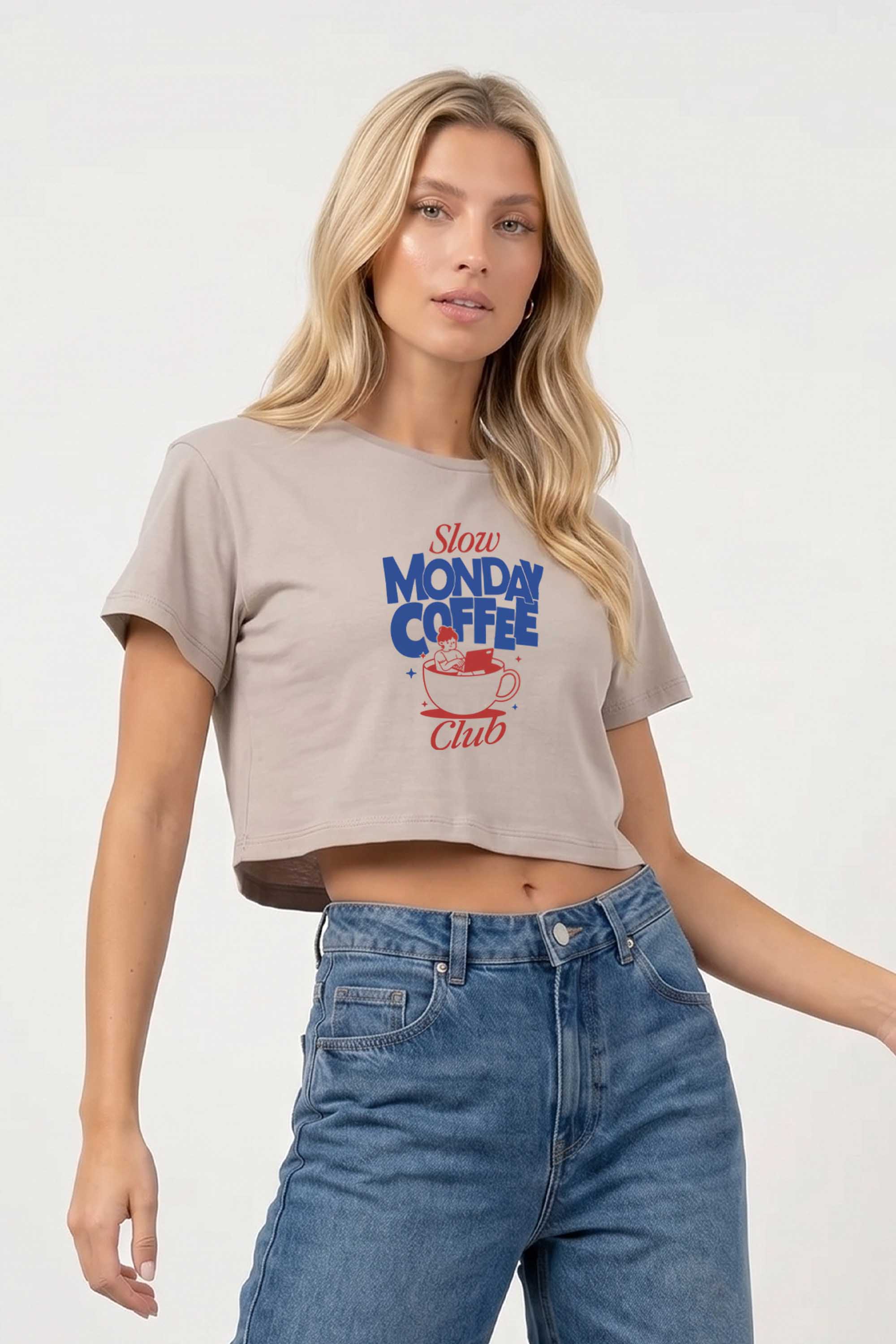 Cropped T-shirt in Slow Monday Coffee Club Print