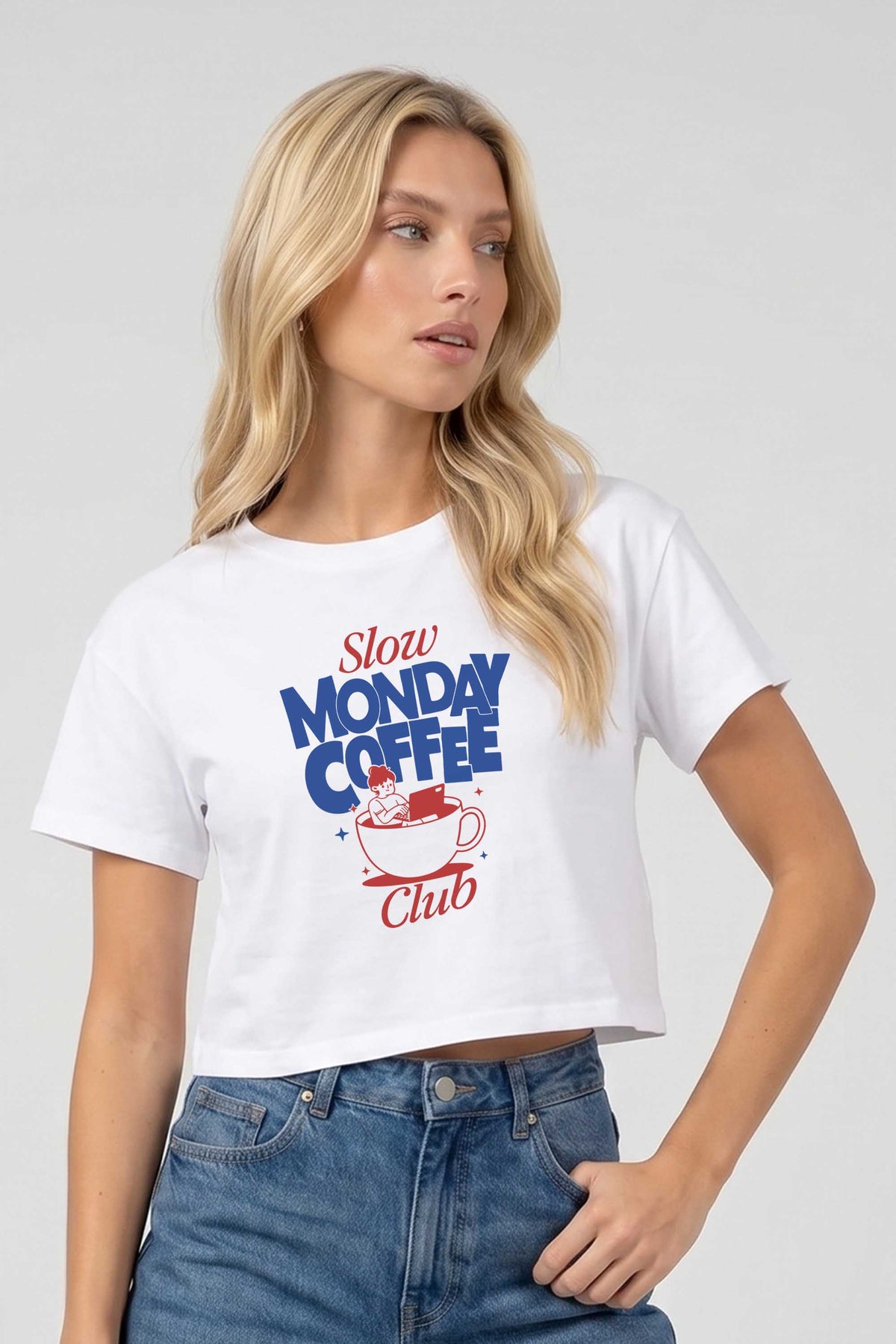 Cropped T-shirt in Slow Monday Coffee Club Print