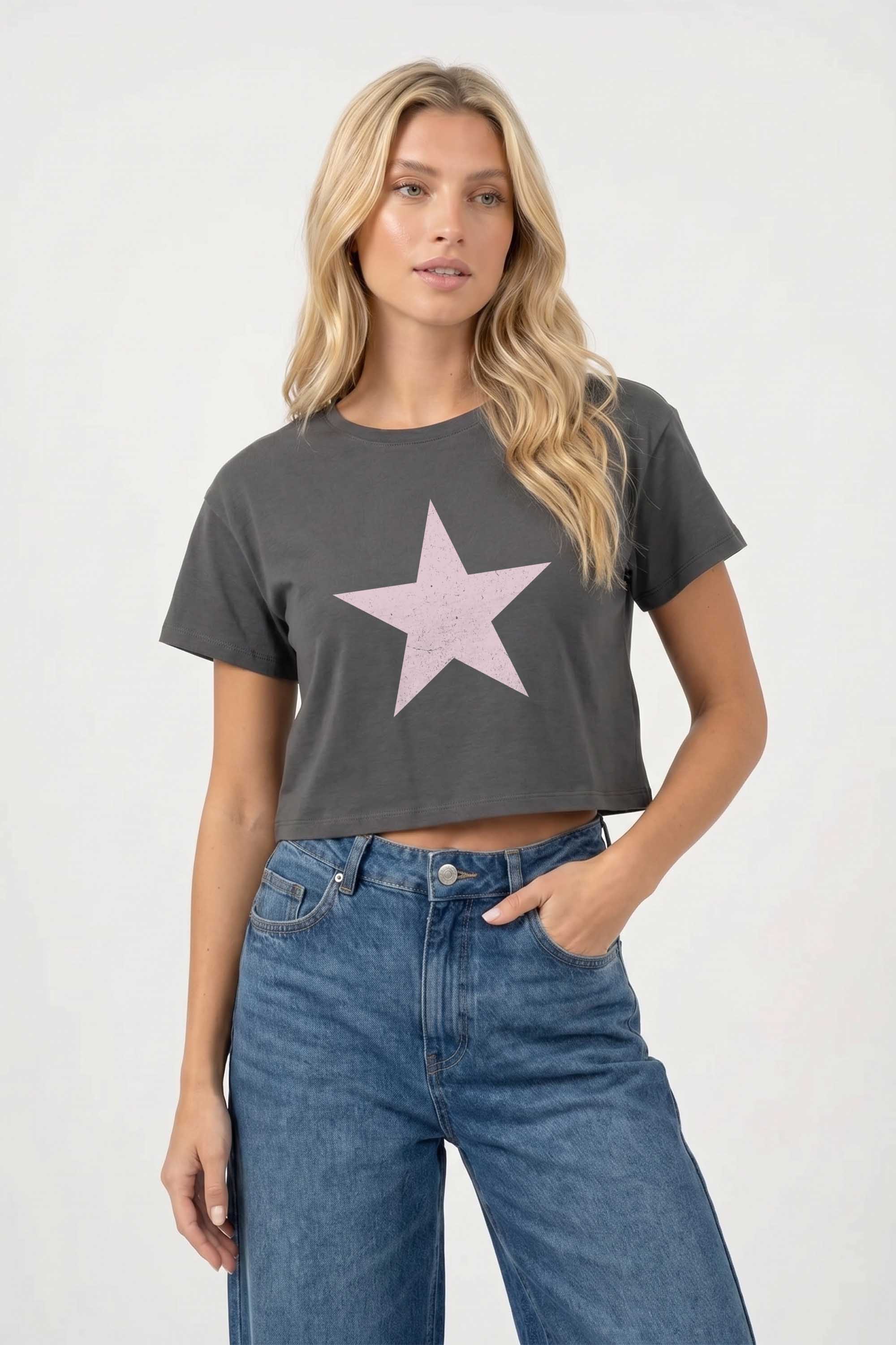 Cropped T-shirt in Distressed Star Print