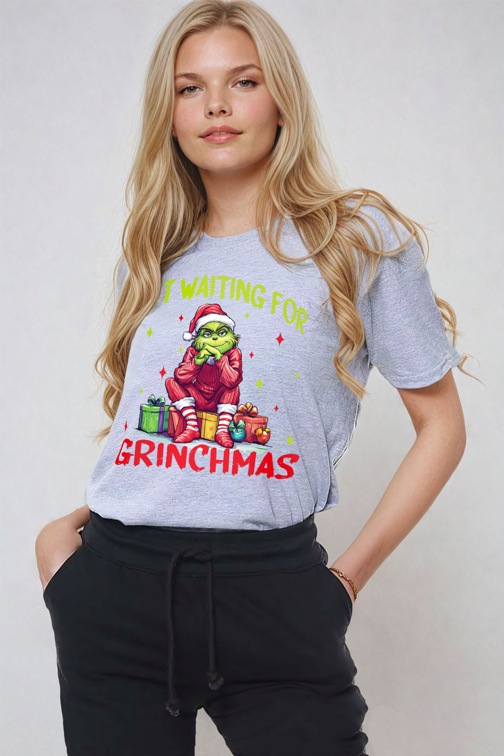 Just Waiting for the Christmas Printed T-Shirt