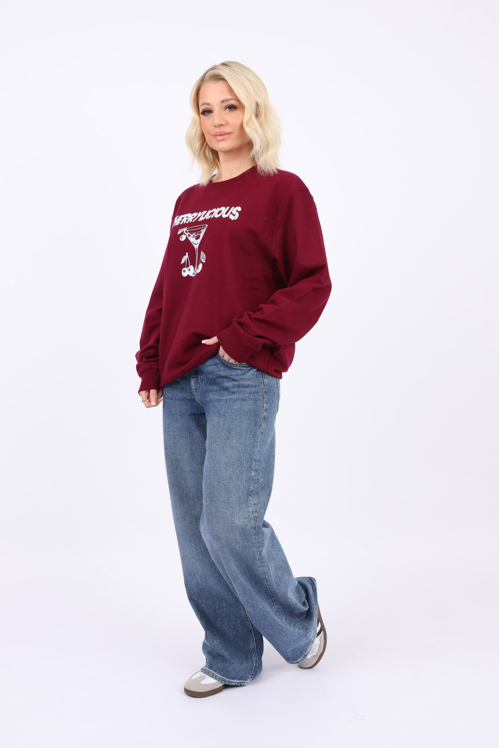 Cherrylicious Sweatshirt In Burgundy