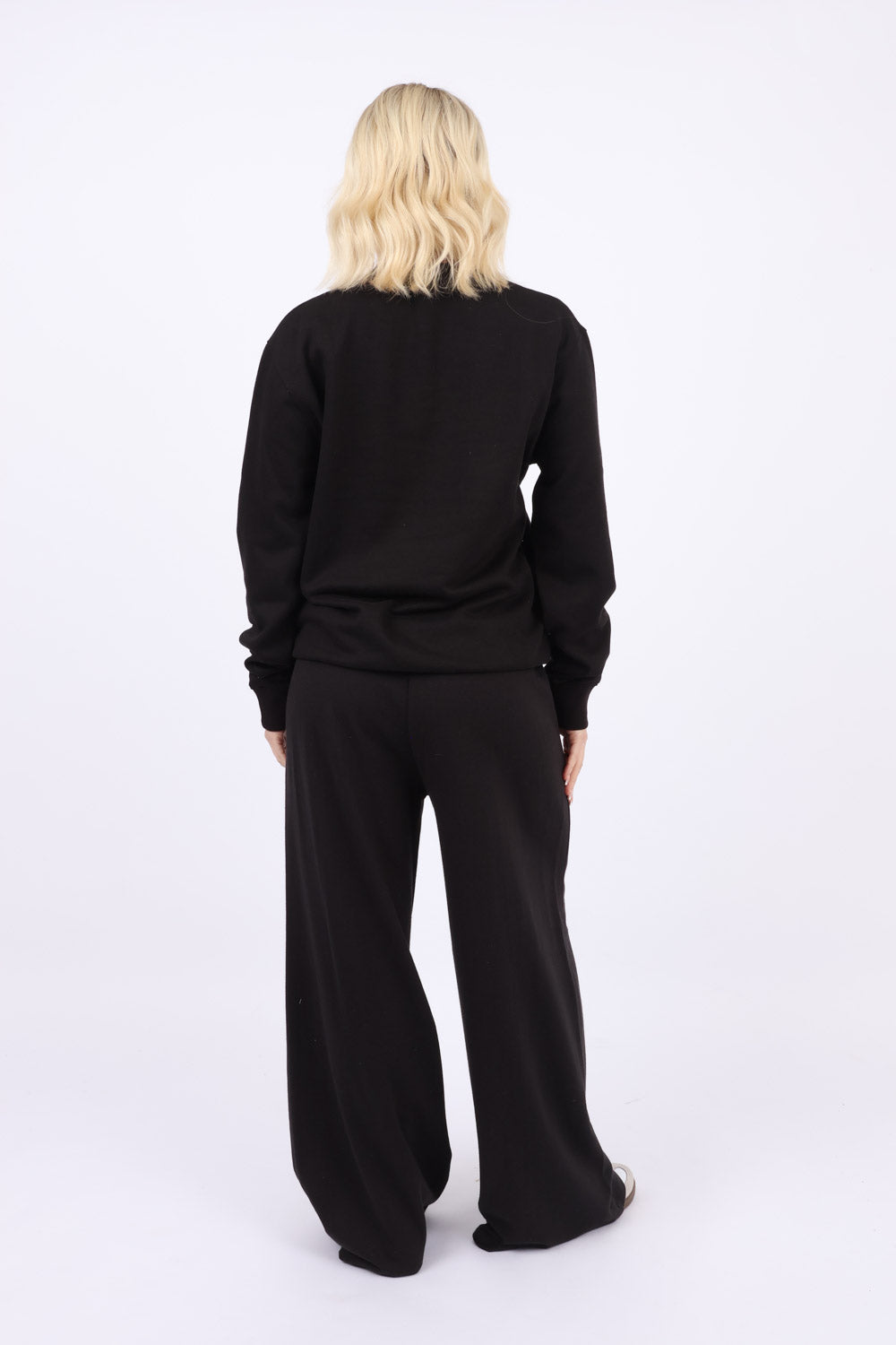 Womens Crew Neck Plain Sweatshirts (Pack of 6)