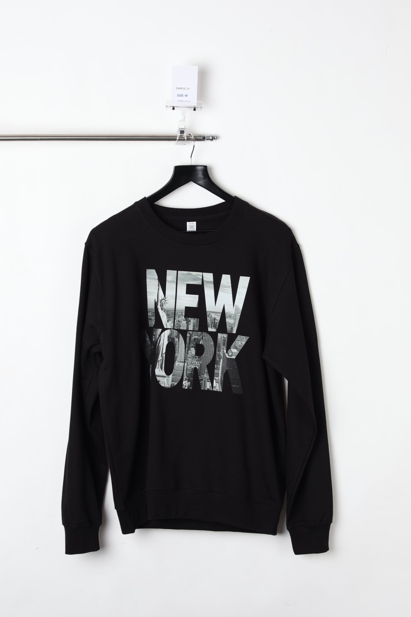 New York Skyline Black Sweatshirt (Size M) – Sample