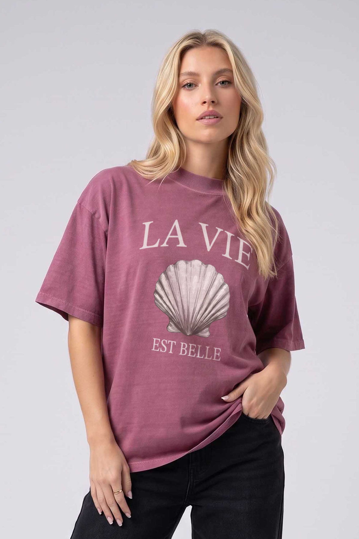 220GSM Oversized Acid Washed T-shirt in La Vie Shell Print
