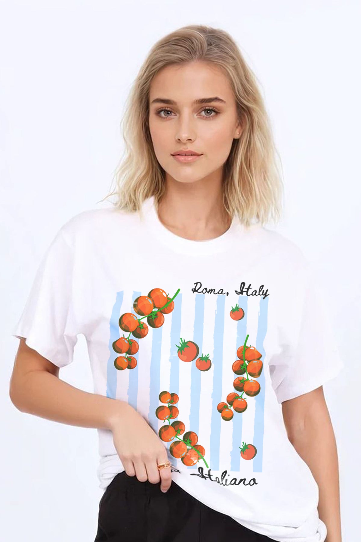 Regular Fit T-shirt in Tomatoes Italiano Print