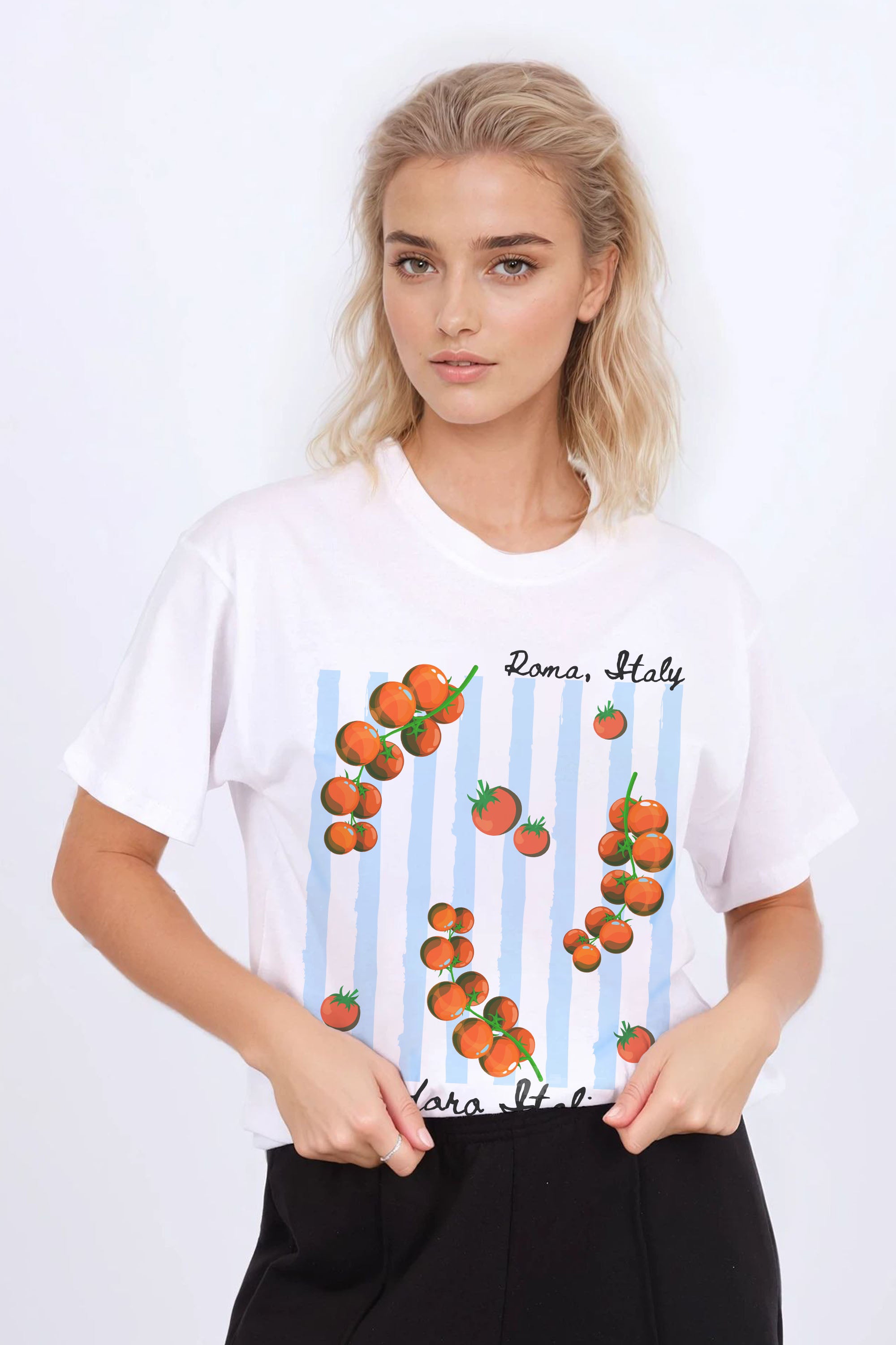 Regular Fit T-shirt in Tomatoes Italiano Print