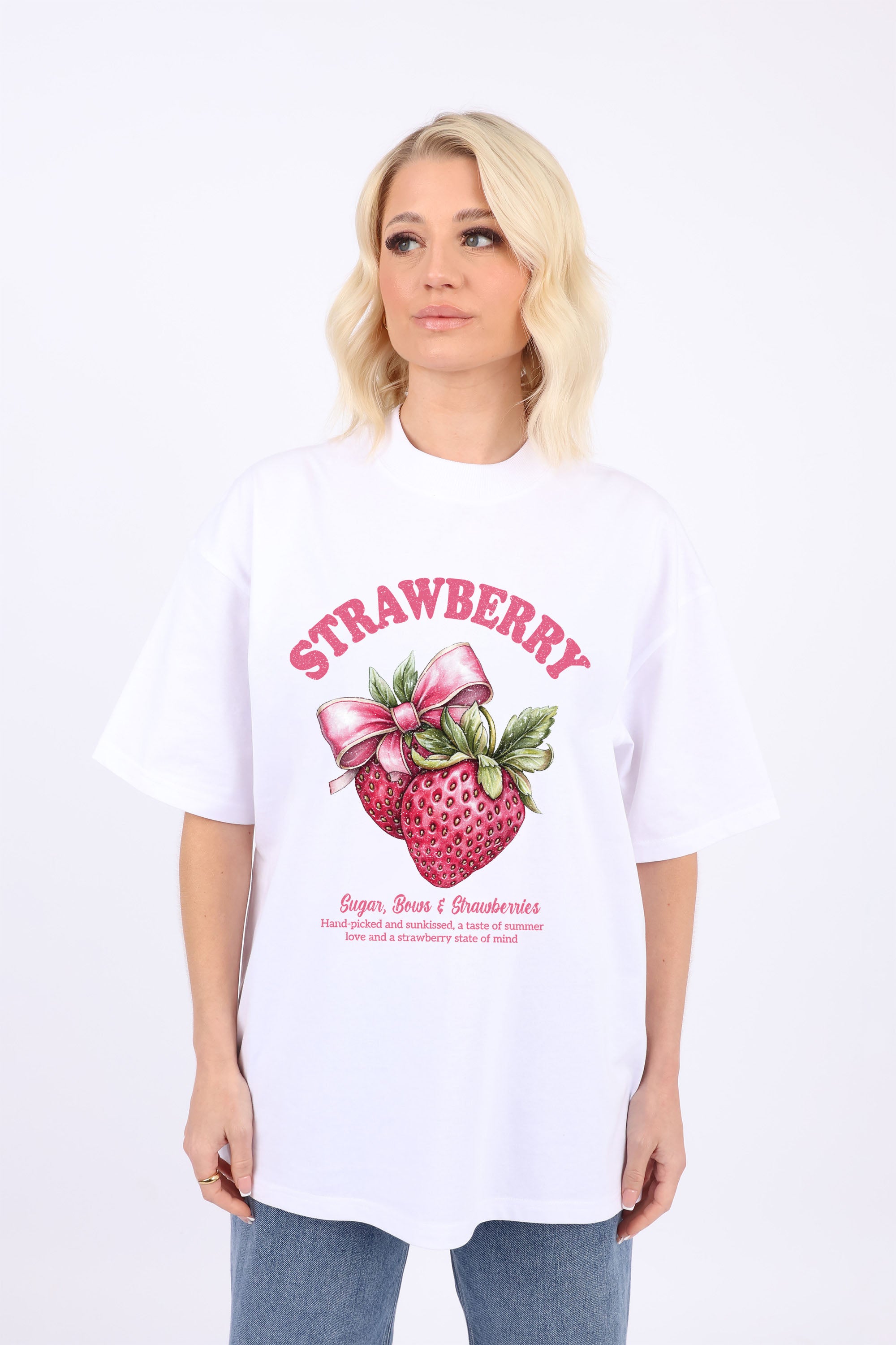 Oversized T-Shirt In Strawberries Bow Print