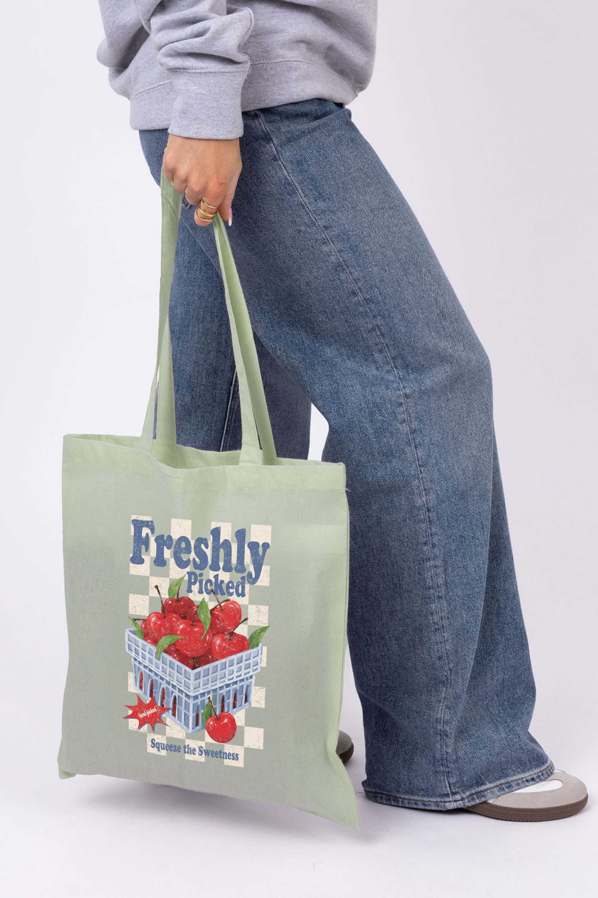 Freshly Picked Apples Printed Tote Bag