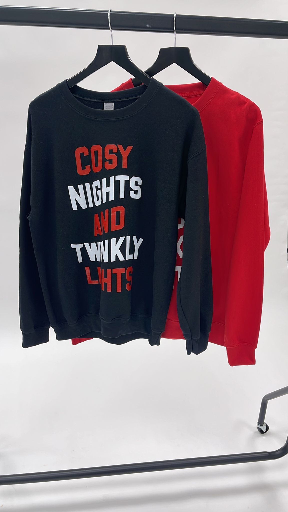 COSY NIGHTS AND TWINKLY LIGHTS CHRISTMAS SWEATSHIRT (PACK OF 6)