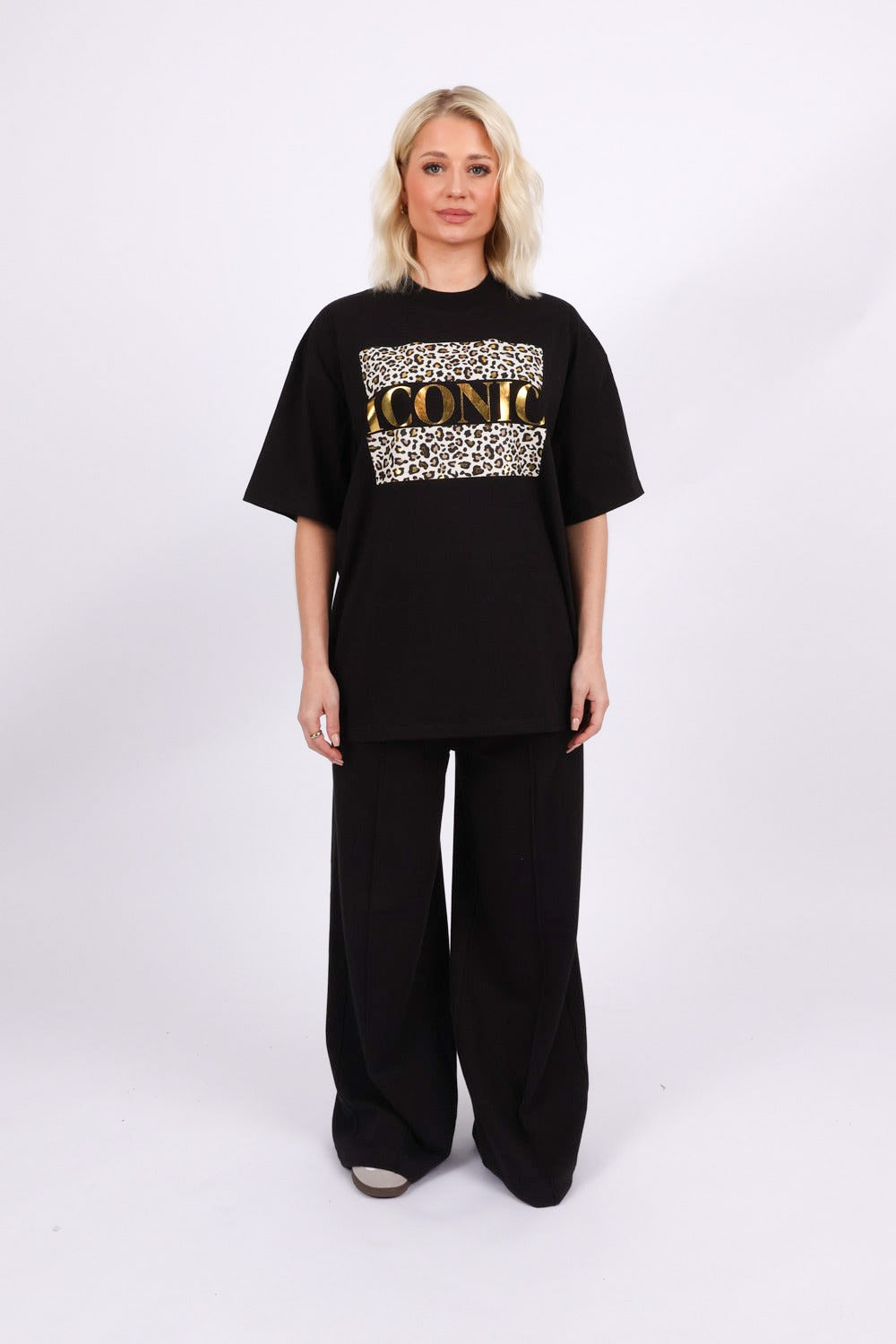 220GSM Oversized T-Shirt In Iconic Leopard Foil Print