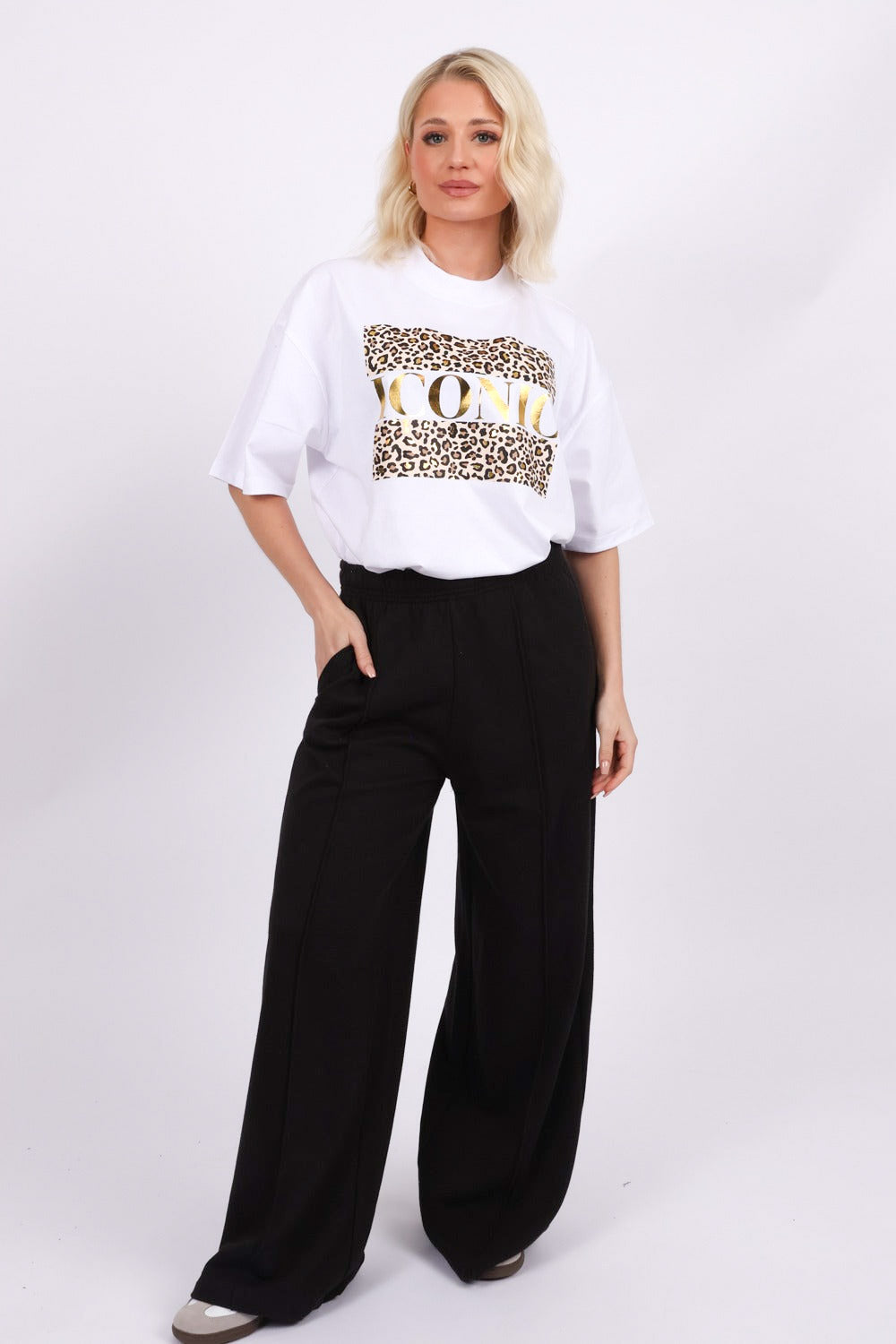 220GSM Oversized T-Shirt In Iconic Leopard Foil Print