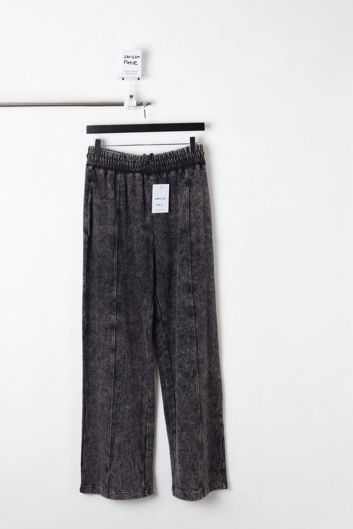 280GSM FLEECE WASHED JOGGERS BLACK (SIZE S)-SAMPLE