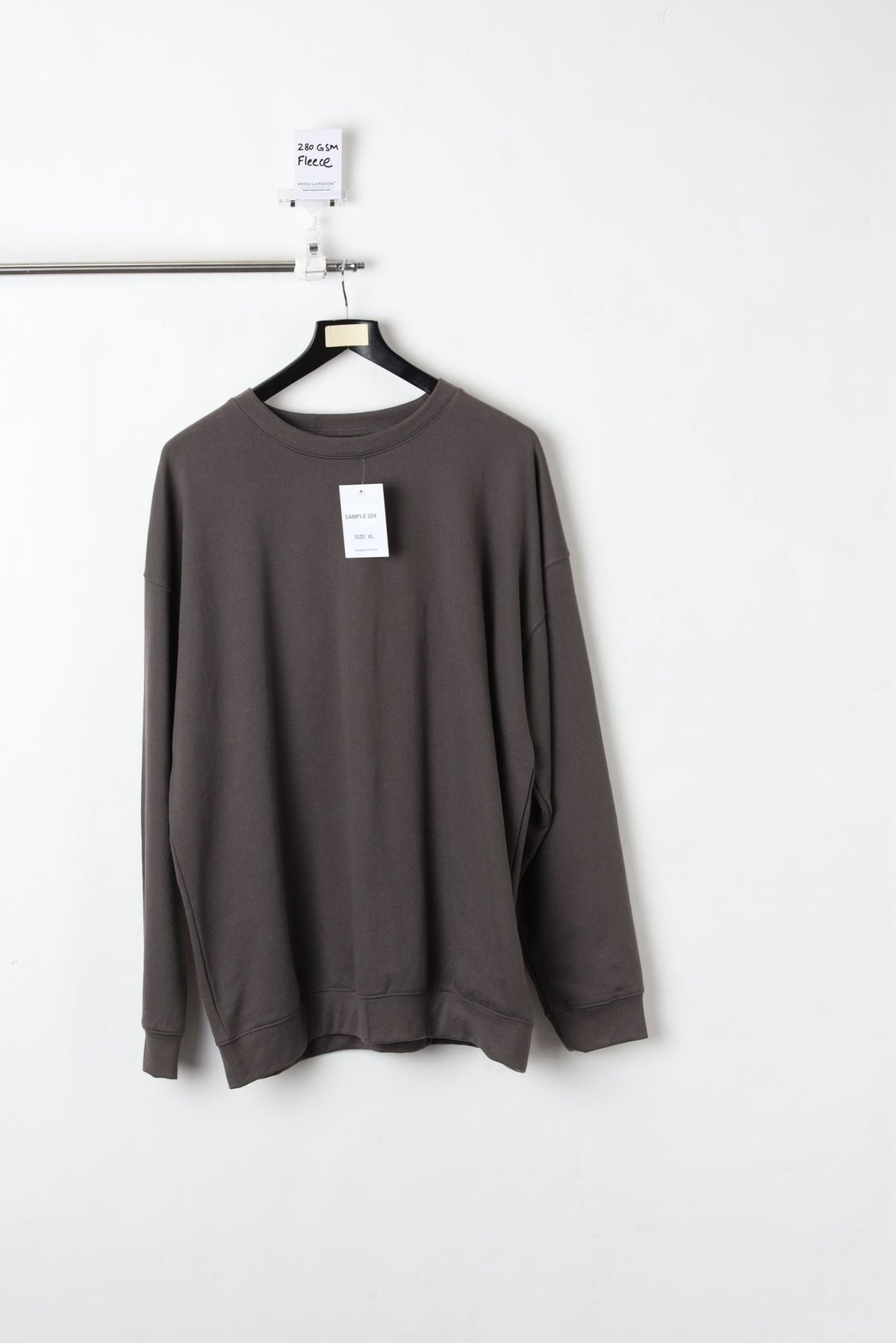 280GSM GREY SWEATSHIRT (SIZE XL)-SAMPLE