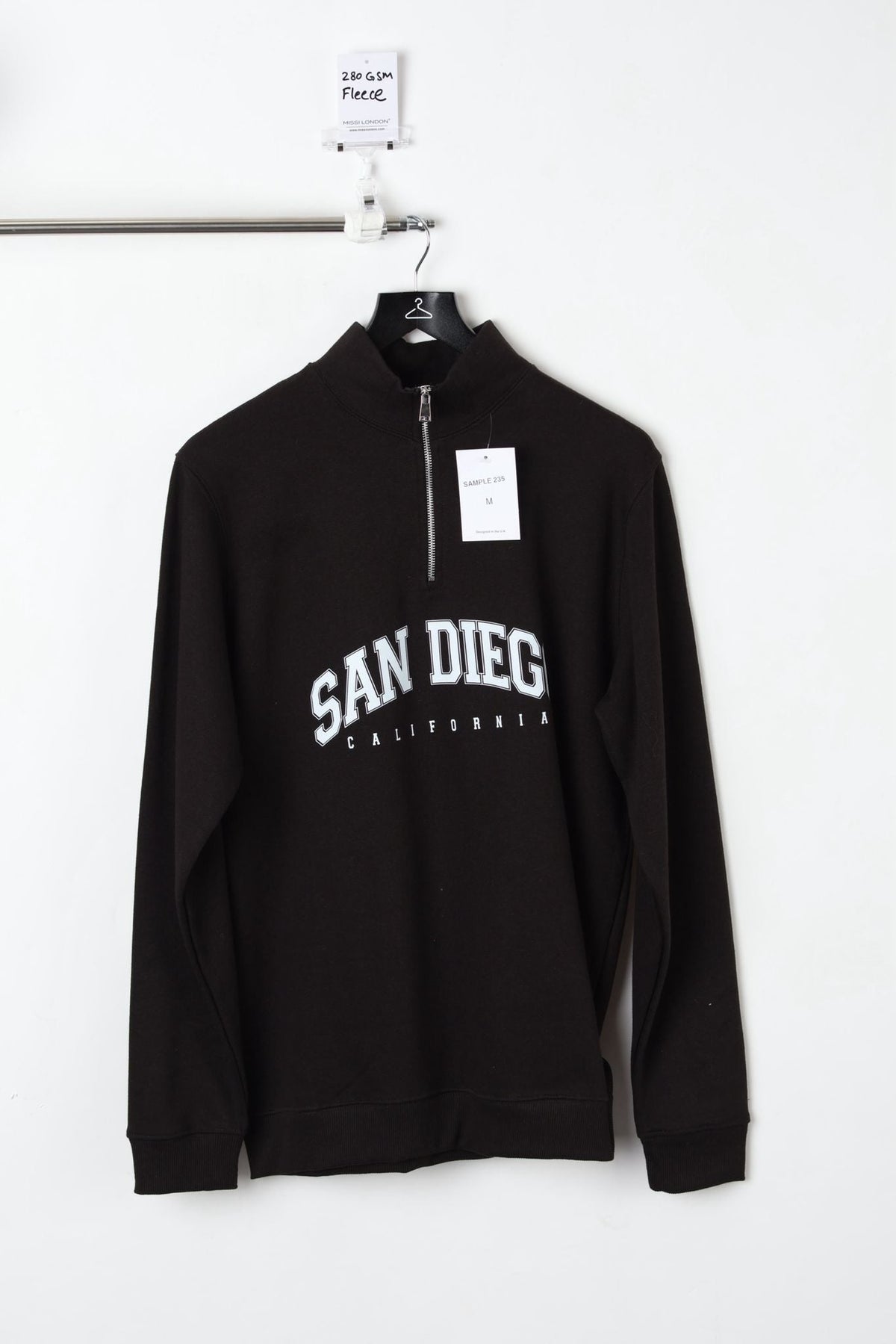 280GSM ZIPPER SWEATSHIRT BLACK (SIZE M)-SAMPLE