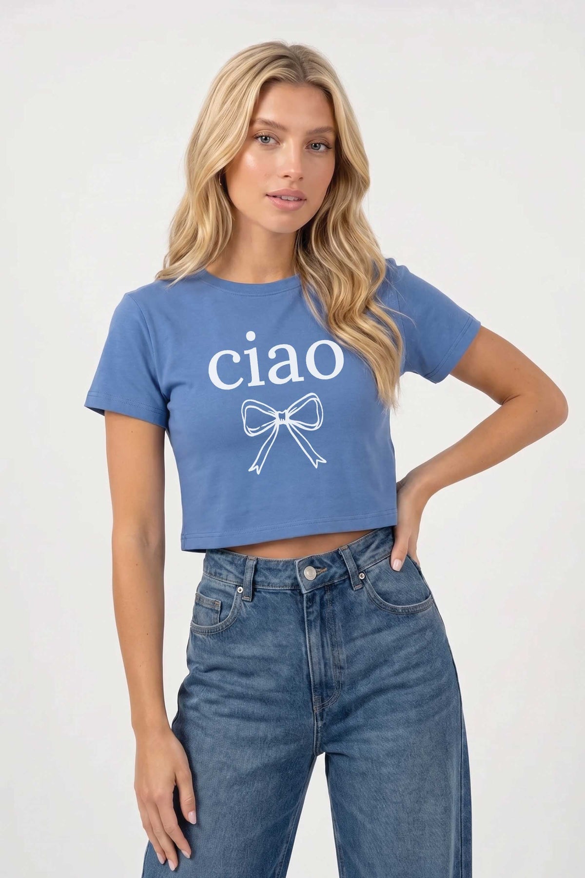 Cropped T-shirt in Ciao Bow Print