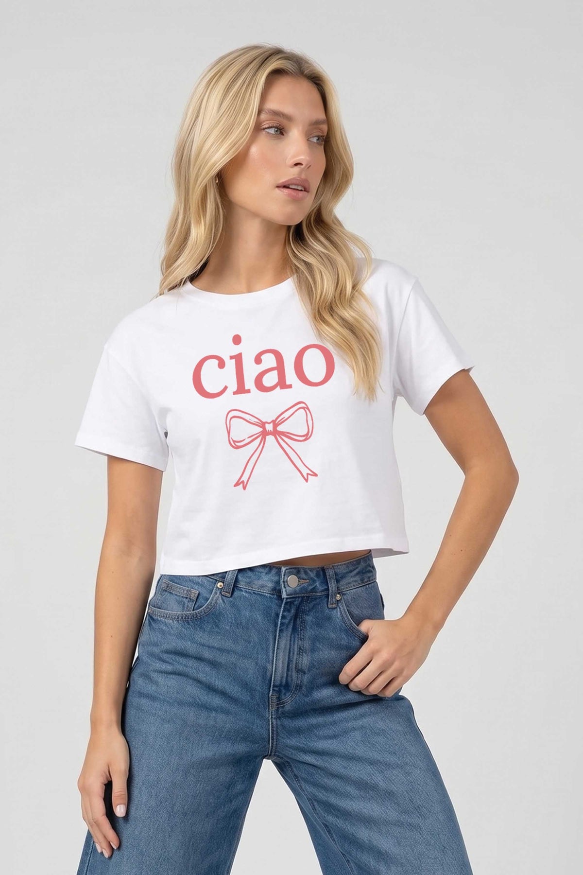 Cropped T-shirt in Ciao Bow Print