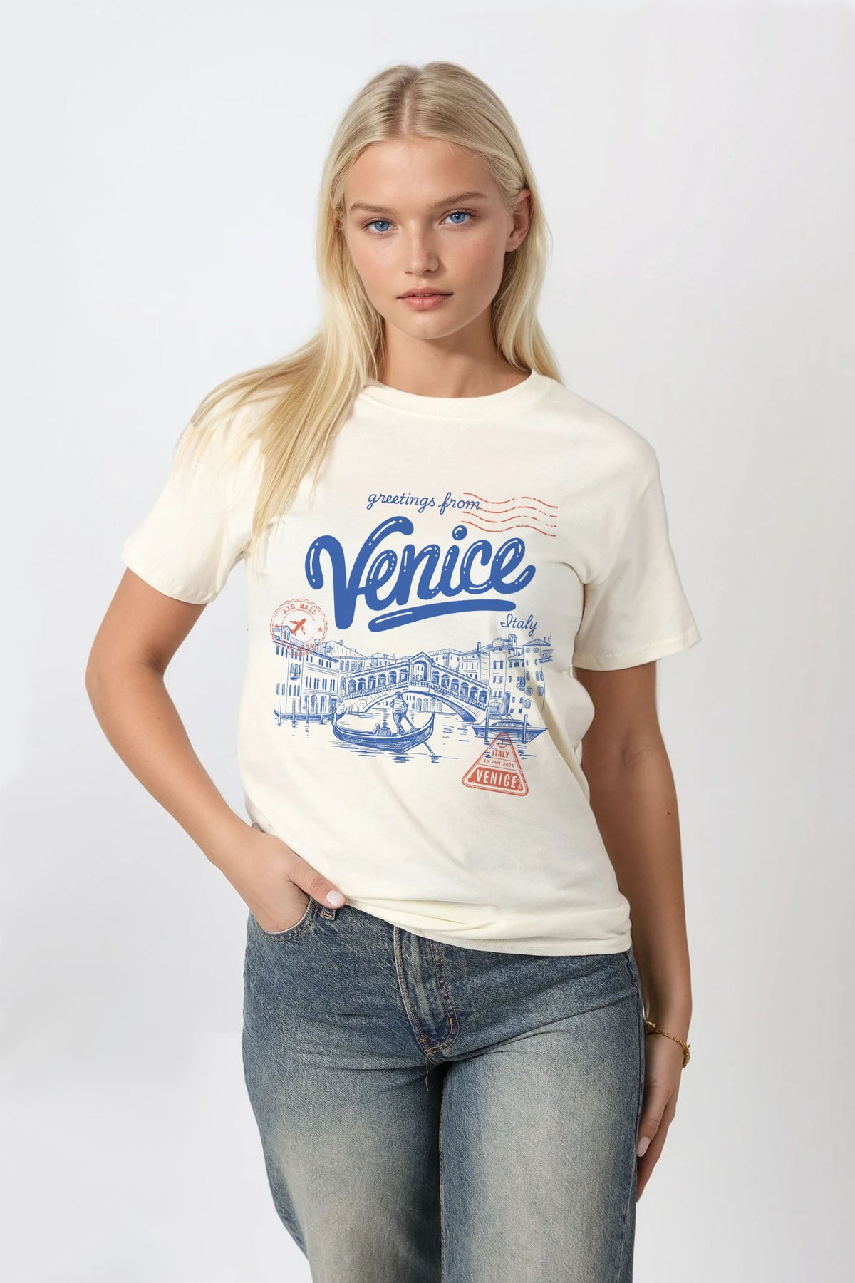 Regular Fit T-shirt in Venice Greetings Print