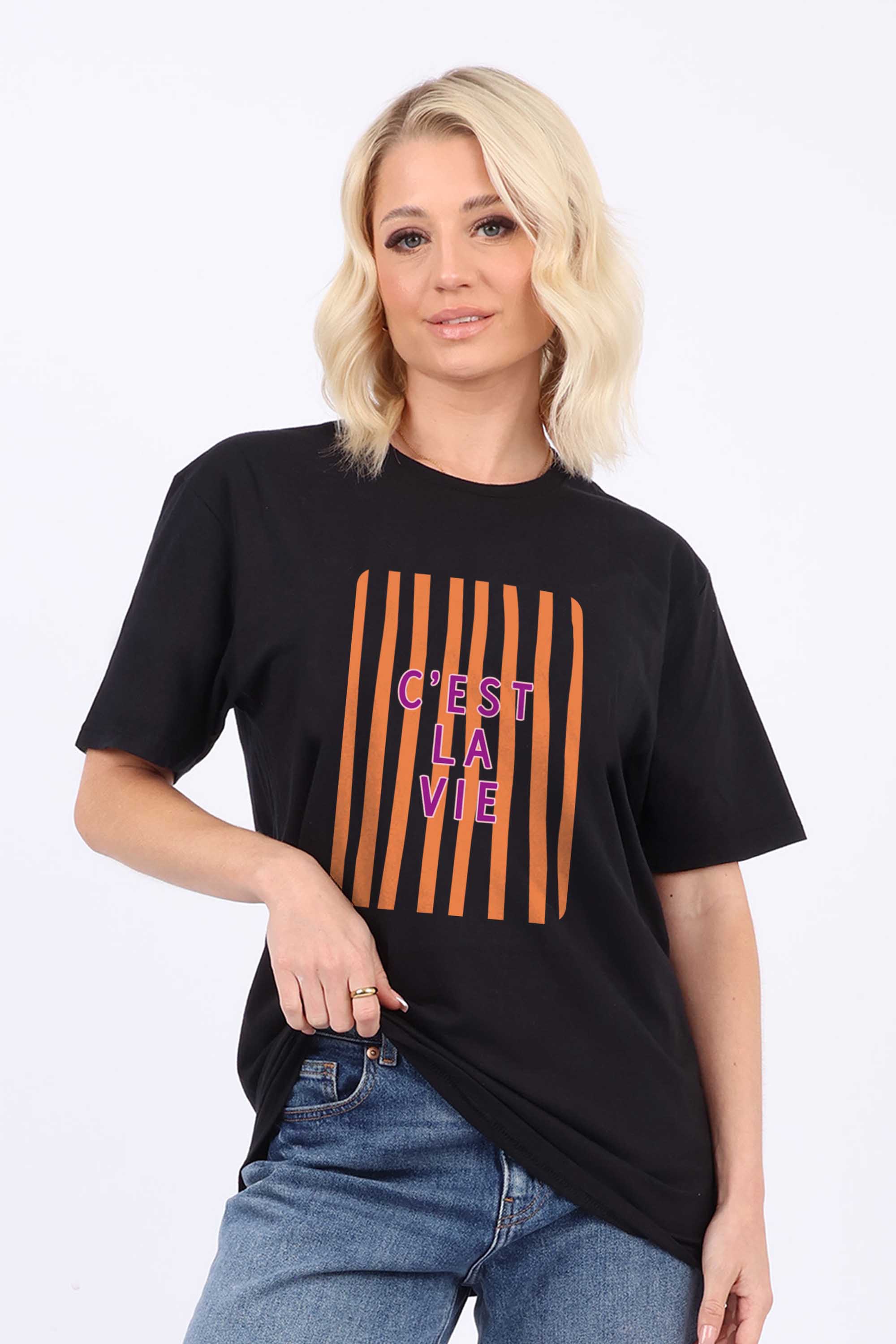 Retro Style C’est La Vie Printed T-Shirt