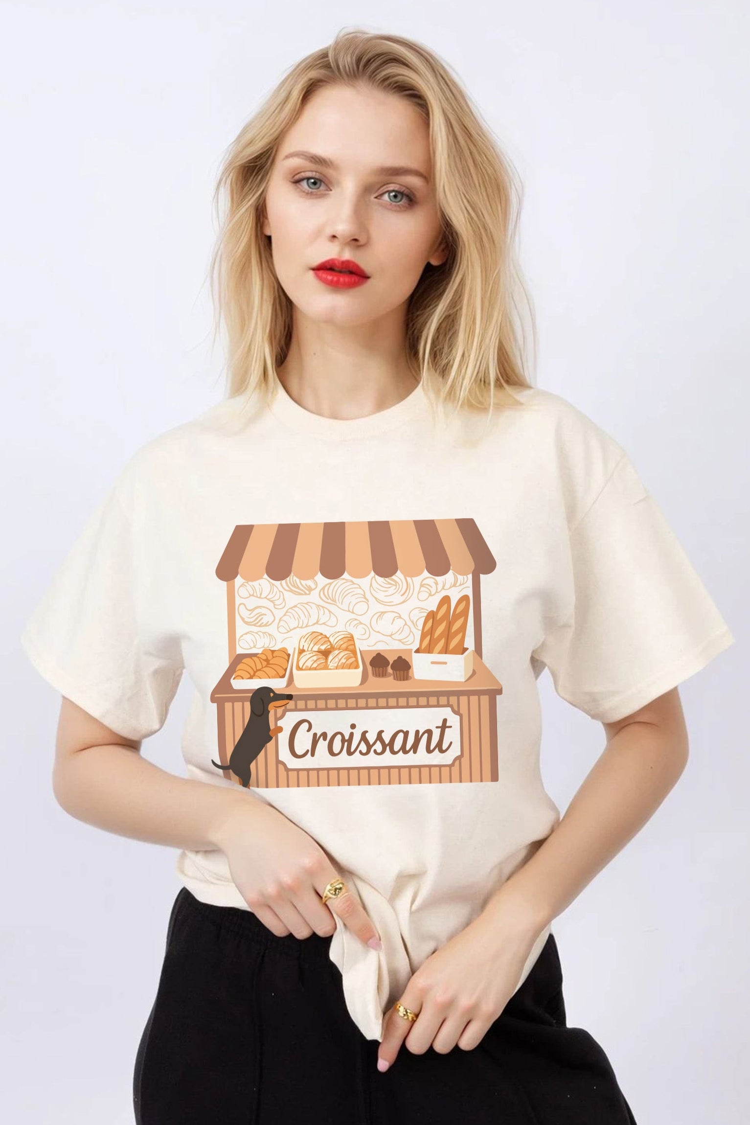 Regular Fit T-shirt in Croissant Cart Food Print