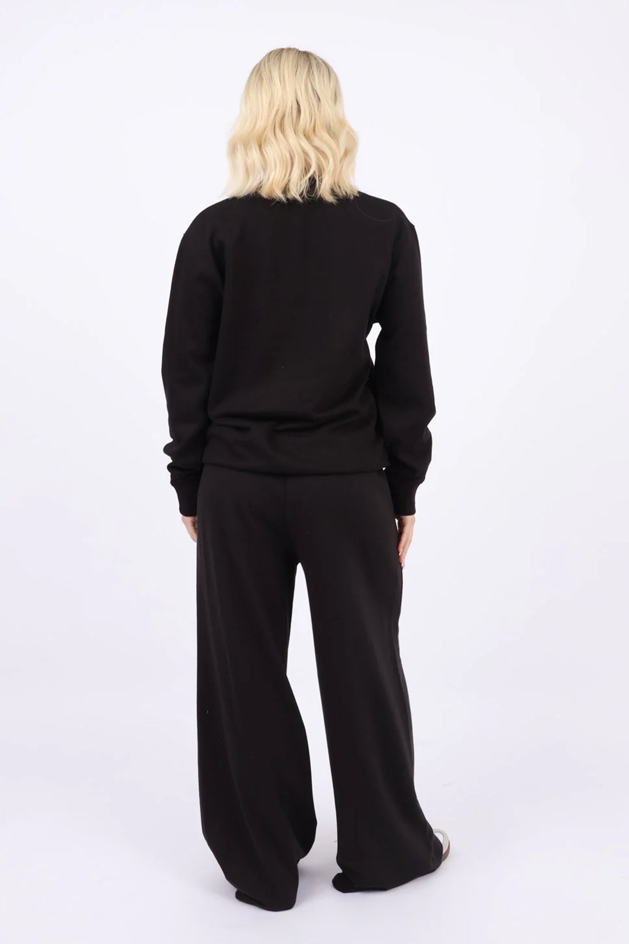 Womens Crew Neck Plain Sweatshirts (Pack of 6)