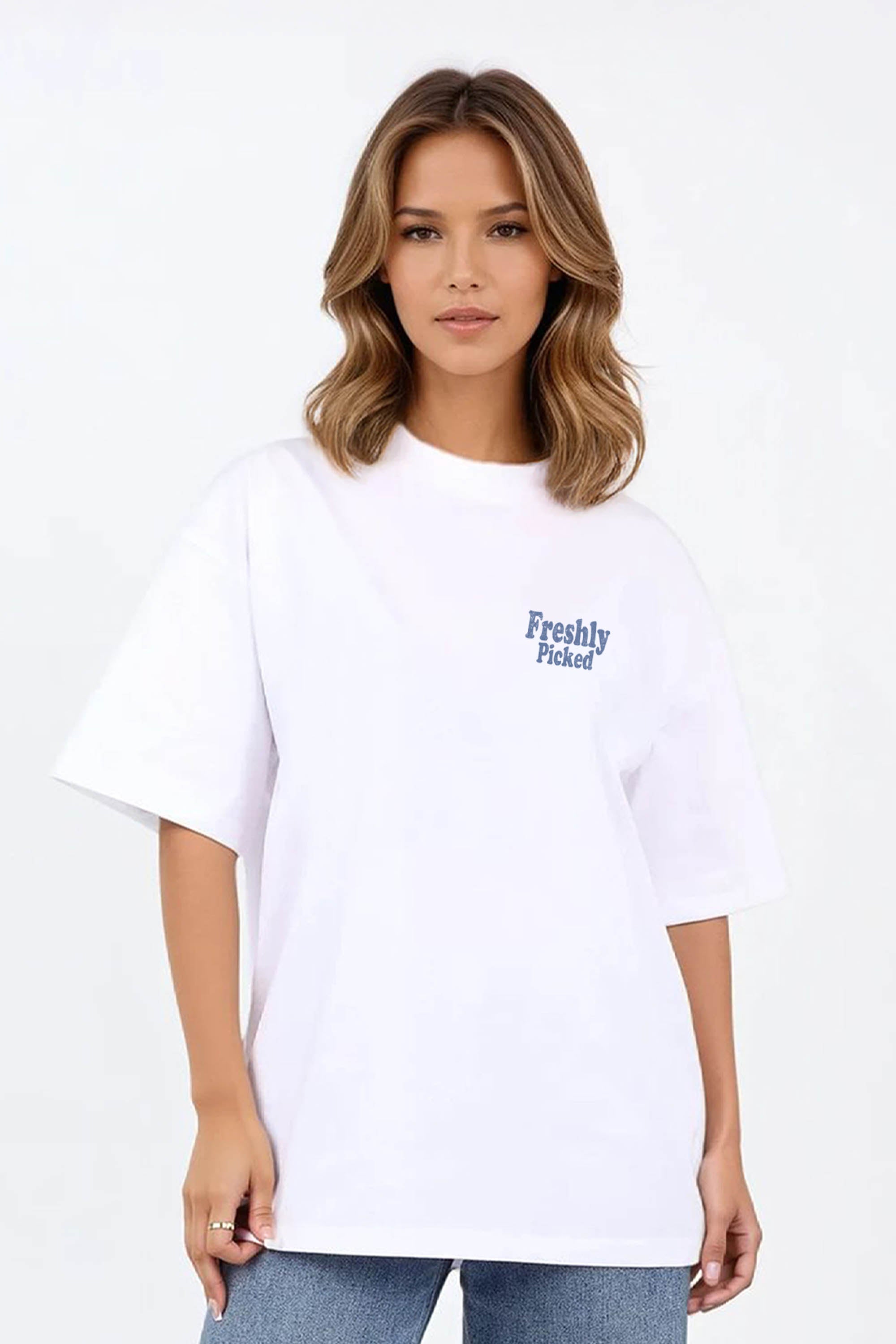 220GSM Oversized T-shirt in Freshly Picked Apples Print