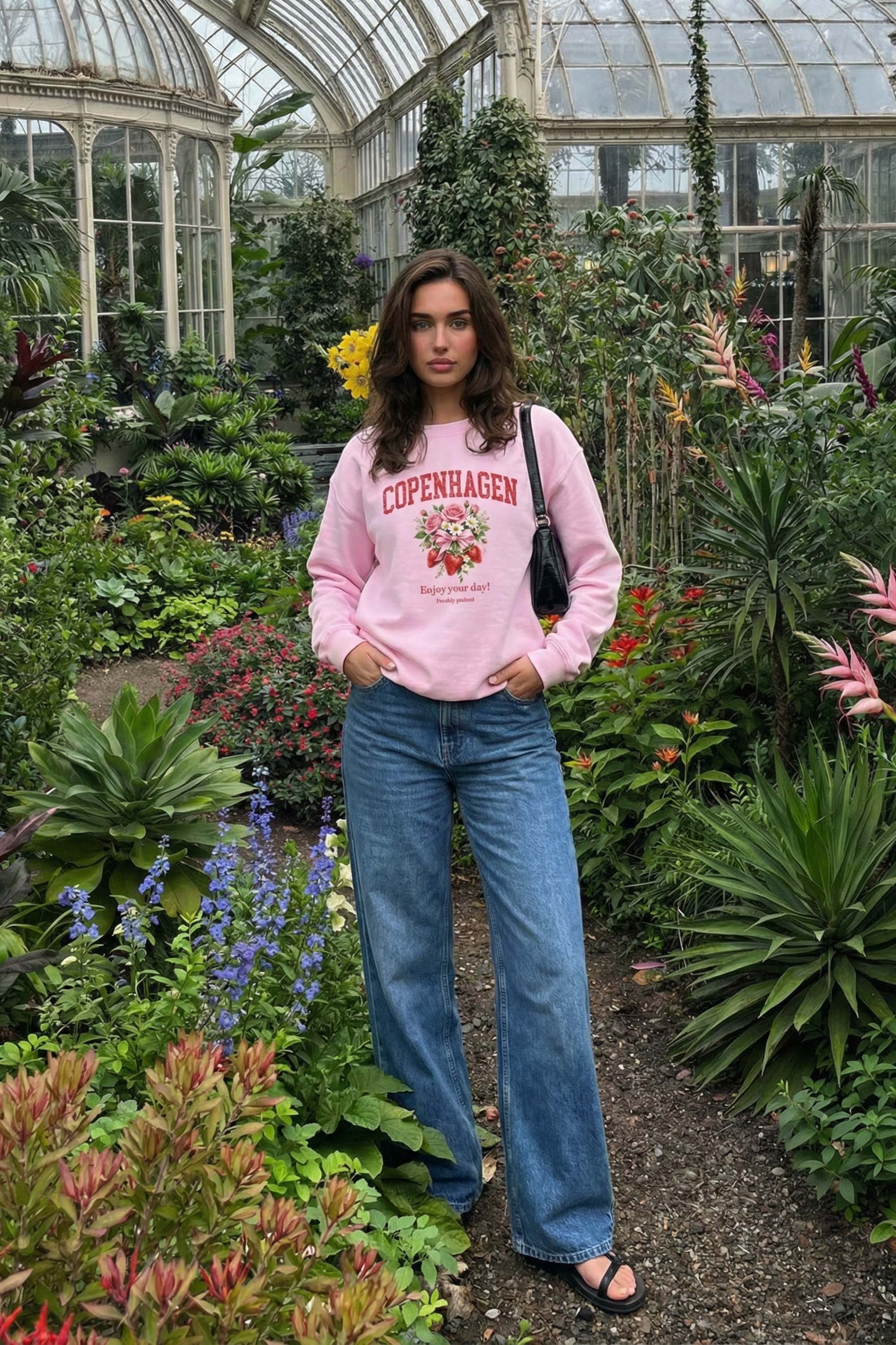 Unisex Heavy Blend Copenhagen Strawberry Floral Printed Sweatshirt