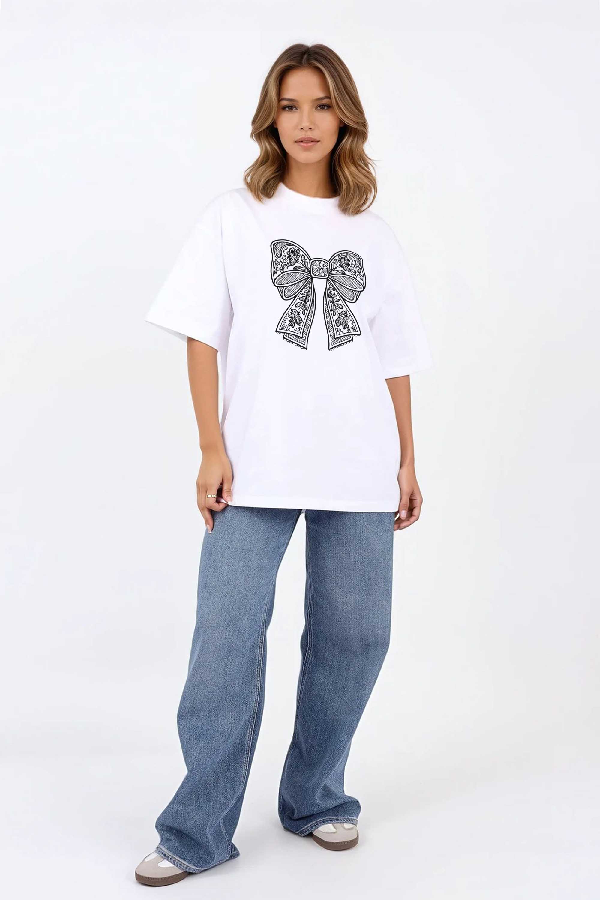 220GSM Oversized T-Shirt in Lace Bow Print