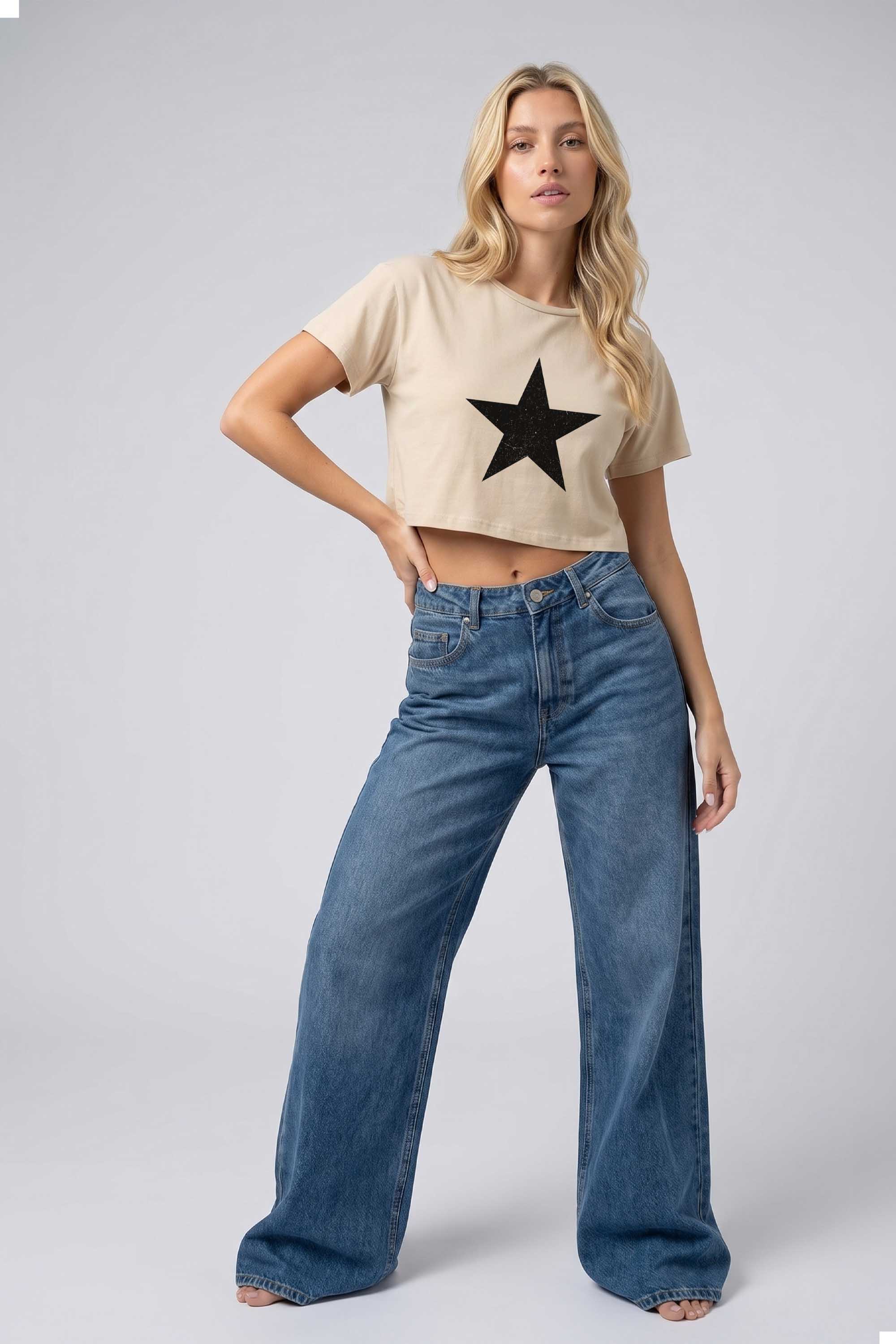 Cropped T-shirt in Distressed Star Print