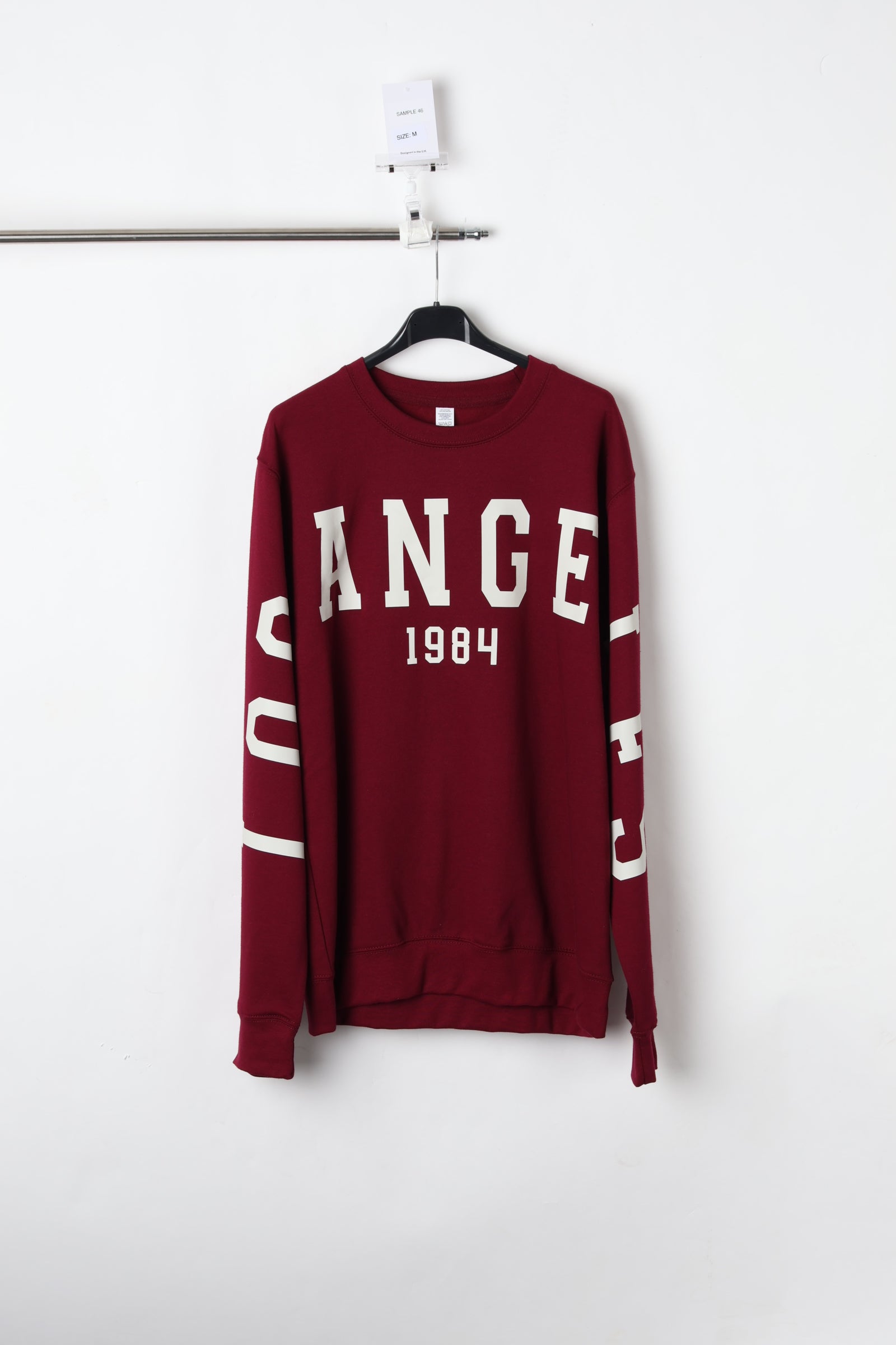 Sleeve-to-Body Los Angeles Graphic Printed Burgundy Sweatshirt (Size M) – Sample