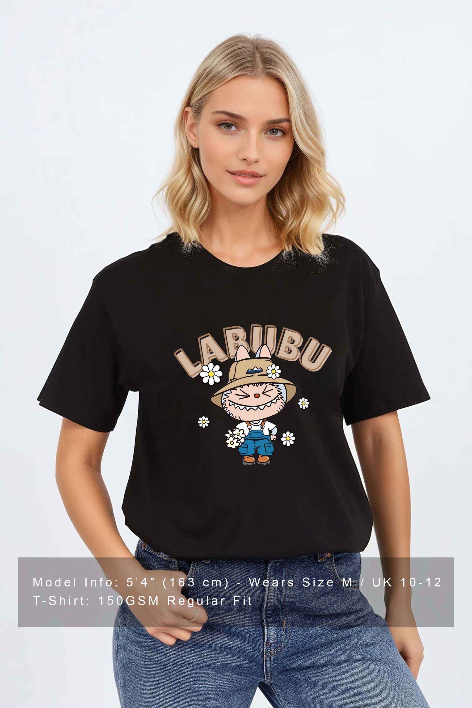 Regular Fit T-shirt in Labubu Daisy Farmer Print