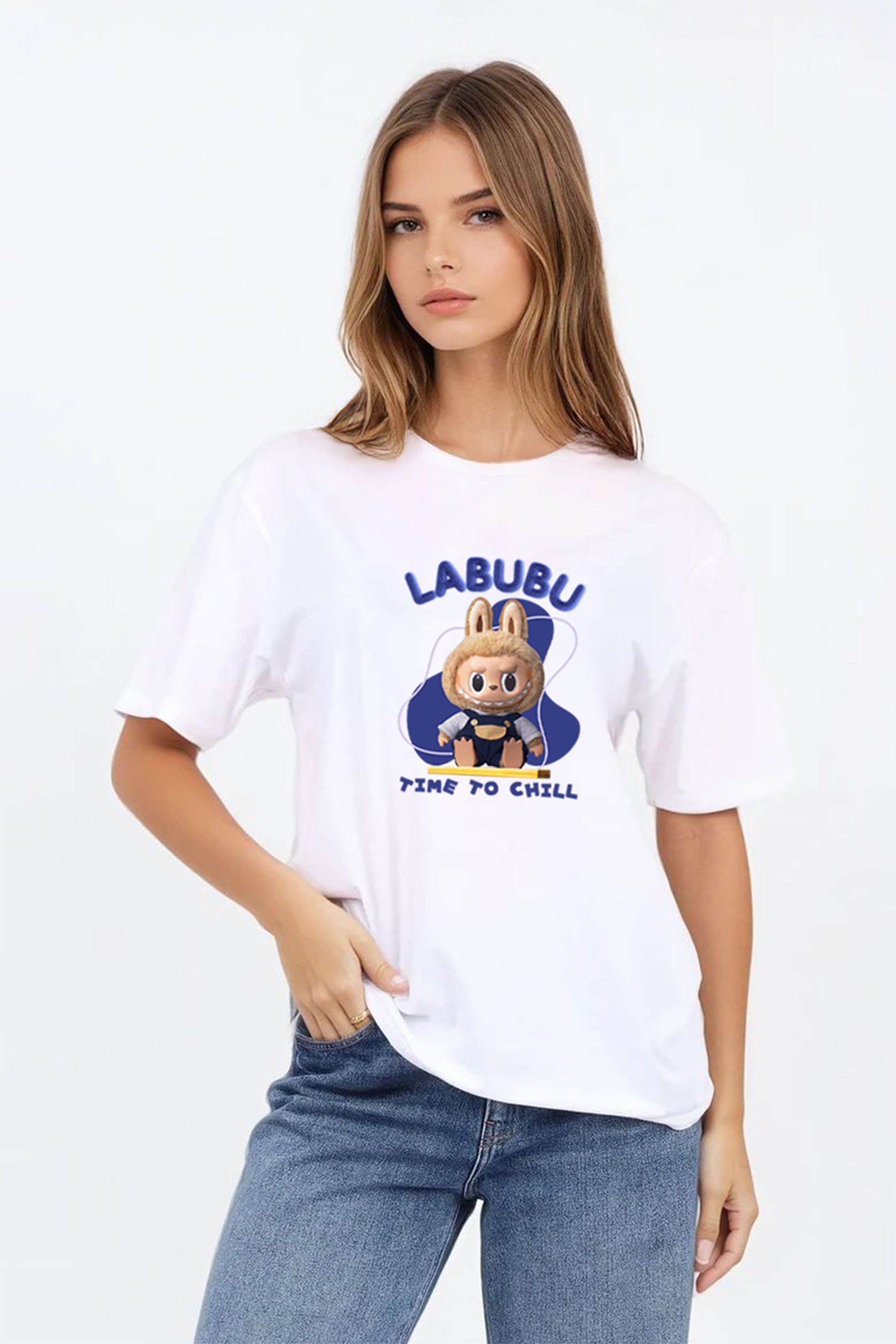 Regular Fit T-shirt in Labubu Time to Chill Print