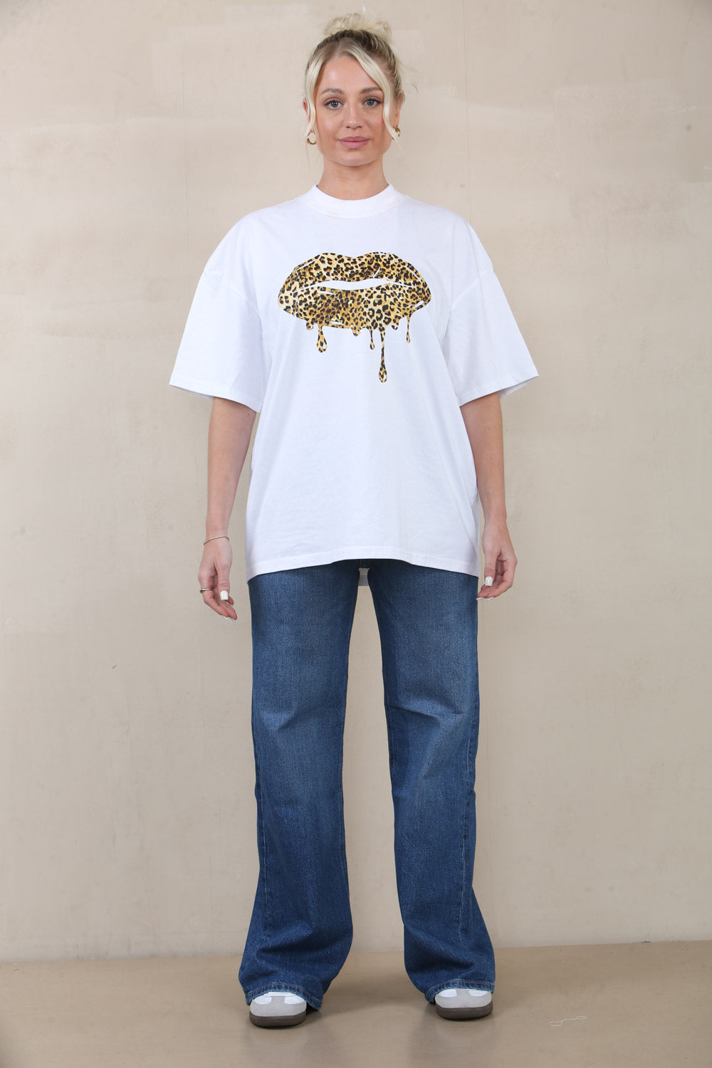 220GSM Oversize T-Shirt In Leopard Lips Foil Print