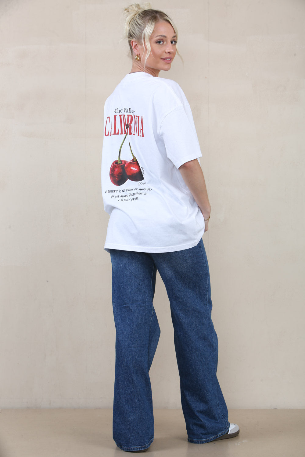 220GSM Oversize T-Shirt In California Cherry Print