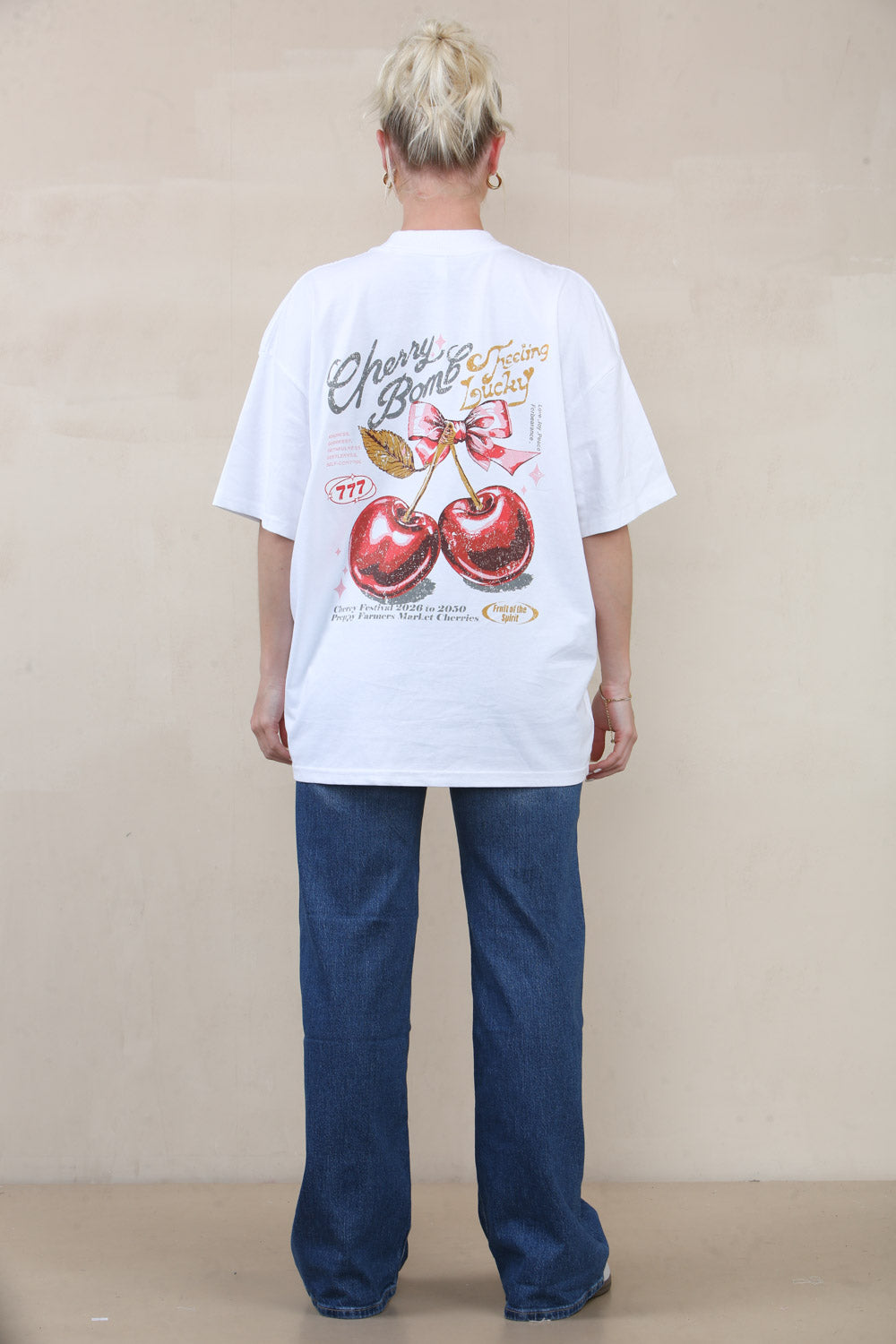 220GSM Oversize T-Shirt In Cherry Bomb Print