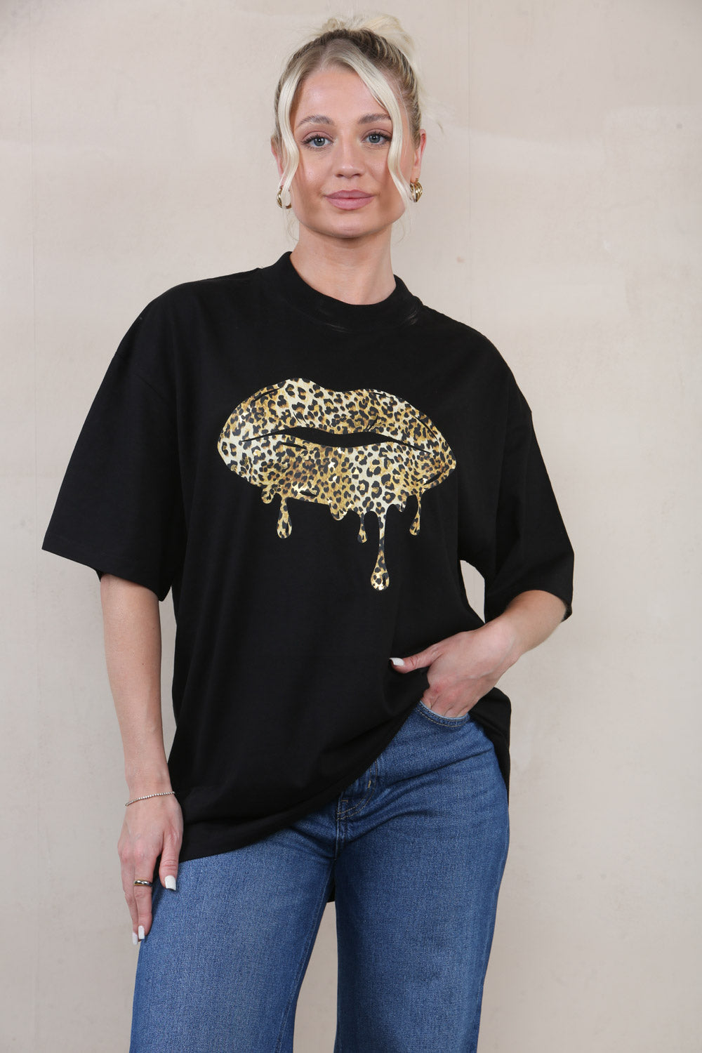 220GSM Oversize T-Shirt In Leopard Lips Foil Print