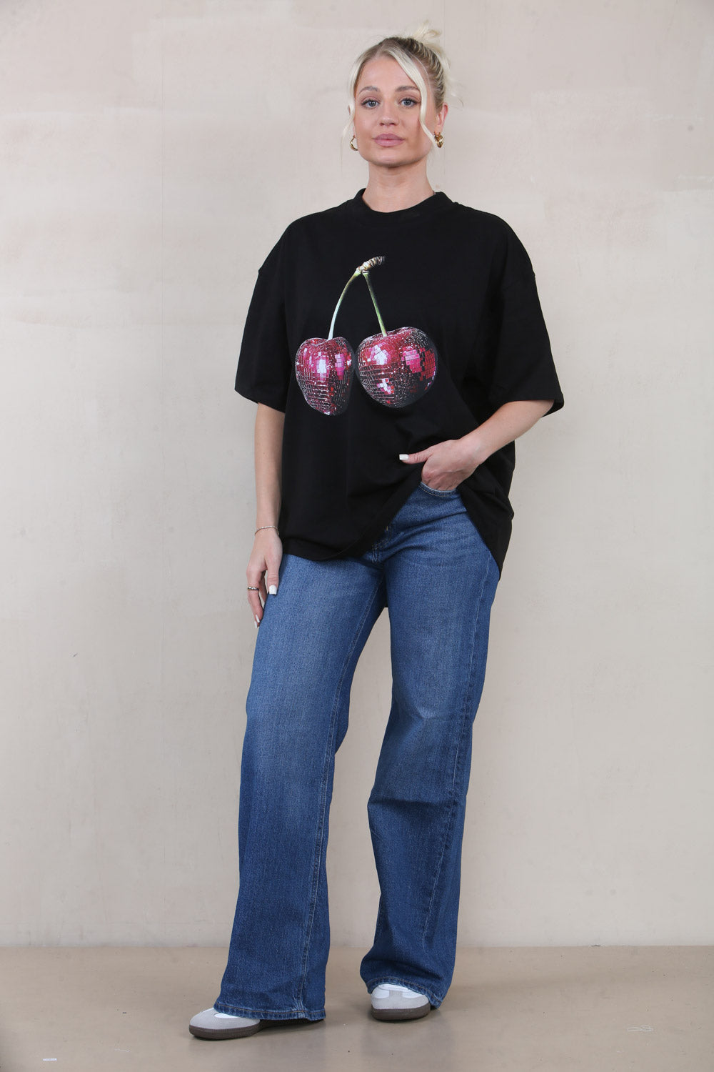 220GSM Oversize T-Shirt In Disco Cherry Print