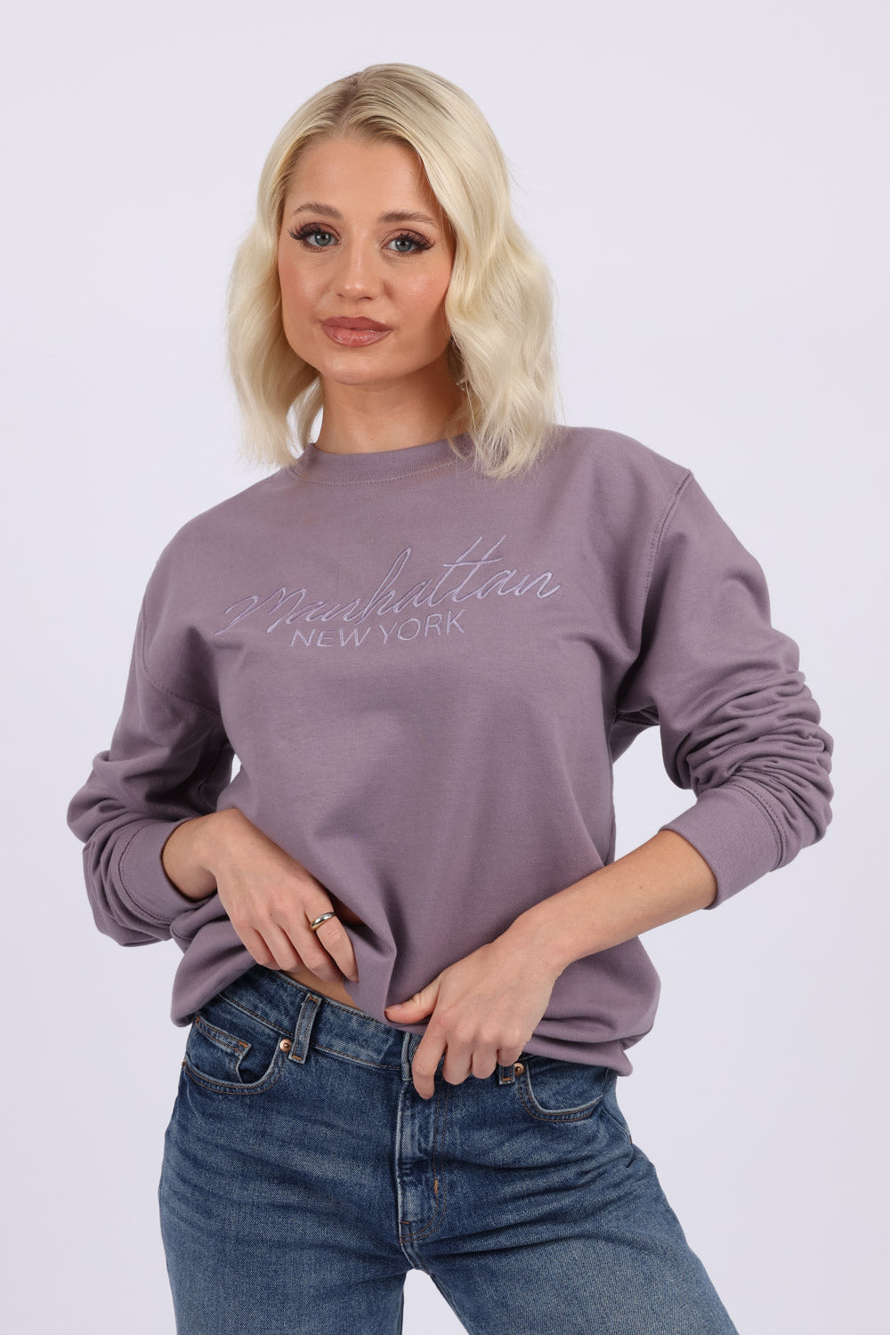 Embroidered Manhattan Sweatshirt