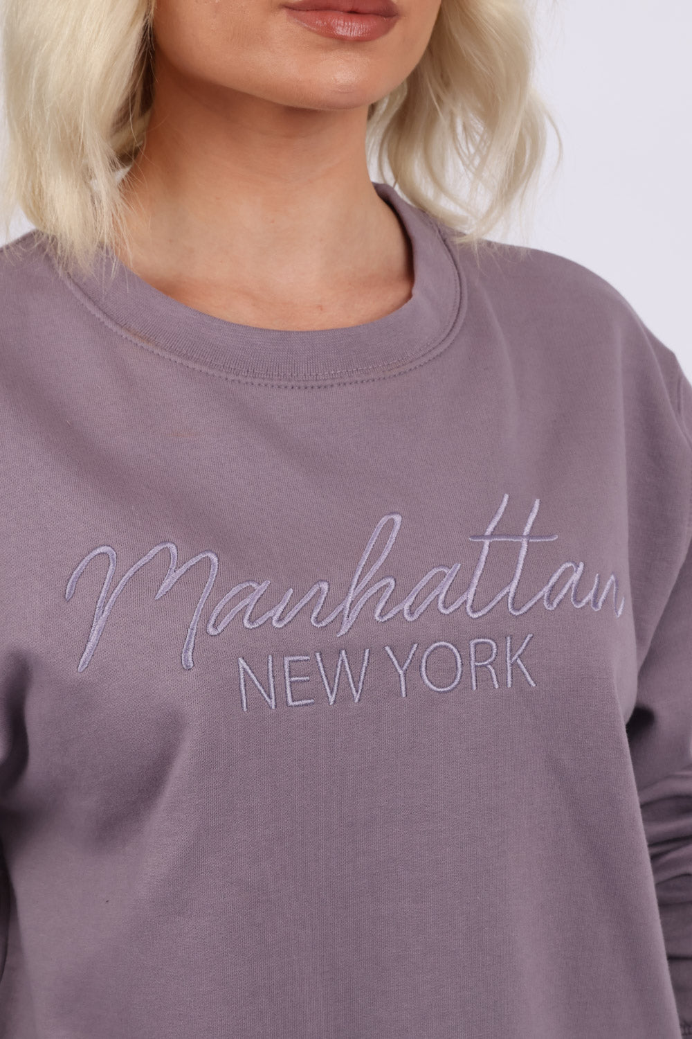 Embroidered Manhattan Sweatshirt