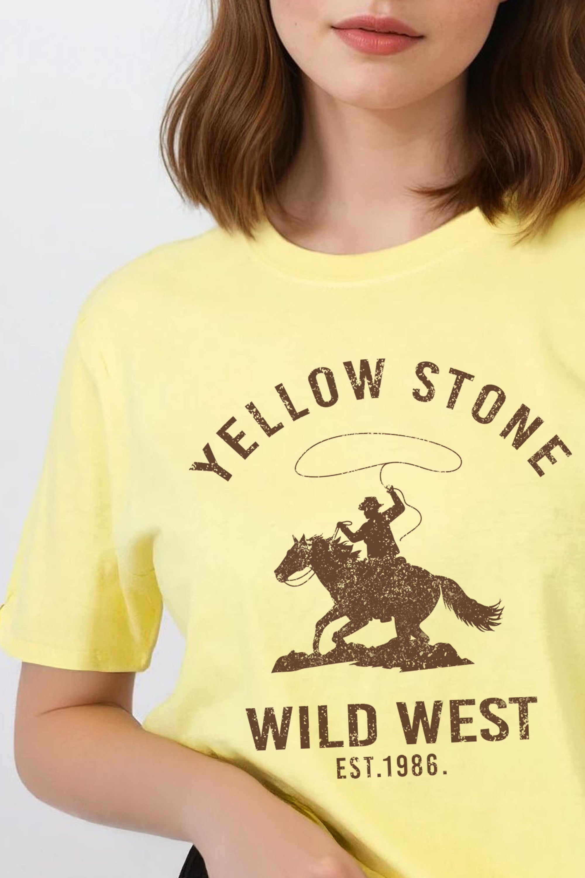 Regular Fit T-shirt in Yellow Stone Wild West Print