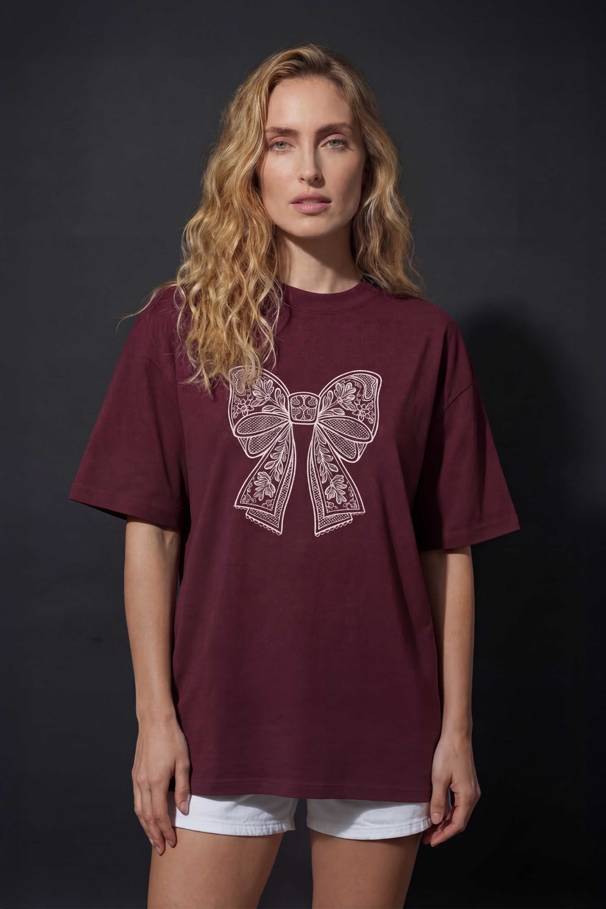 220GSM Oversized T-Shirt in Lace Bow Print