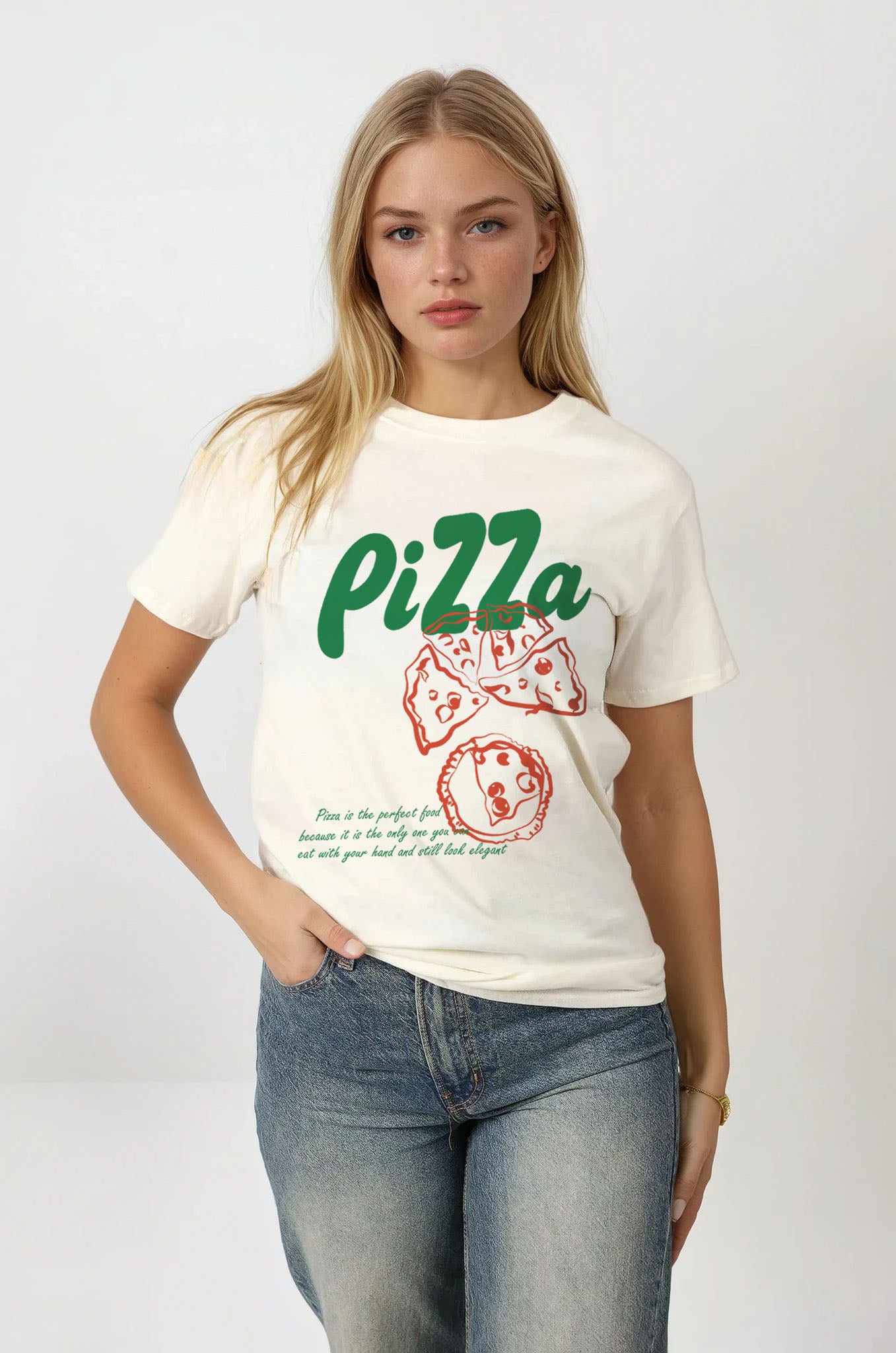 Regular Fit T-shirt in Pizza Print